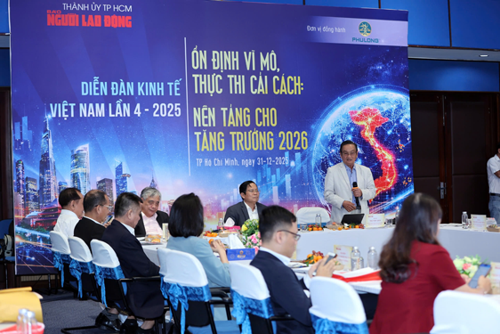 Khai mở động lực tăng trưởng mới - Ảnh 1. Khai mở động lực tăng trưởng mới - Ảnh 1.