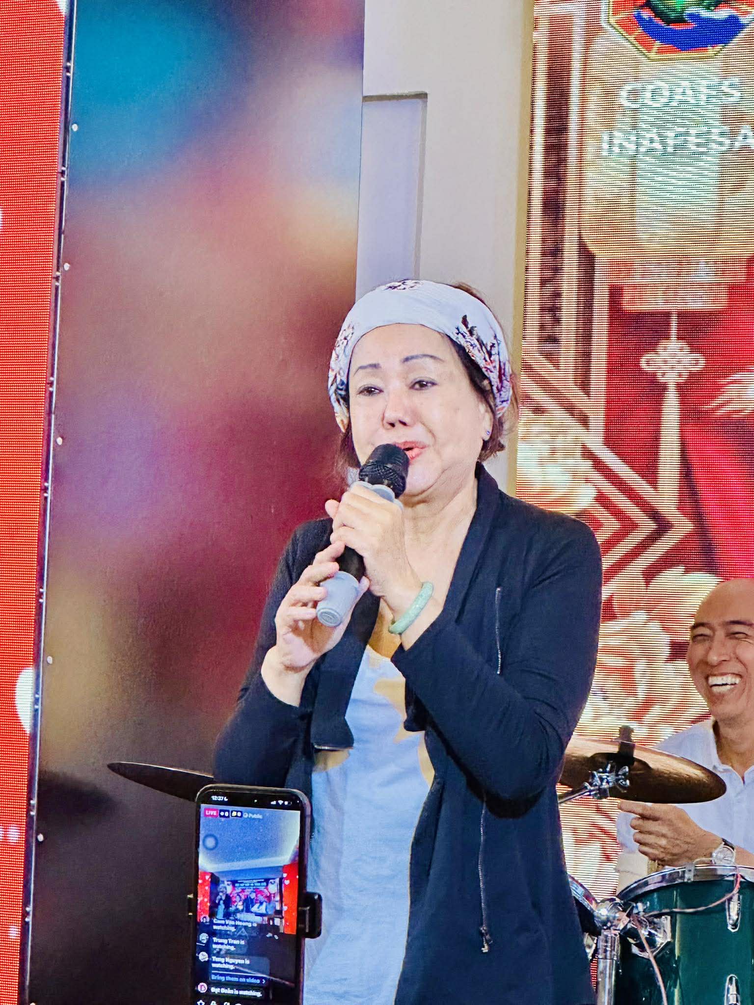 Tú Trinh, Kiều Phượng Loan, Mỹ Chi – cuộc hội ngộ bất ngờ với ca khúc "Lệ đá" - Ảnh 2.