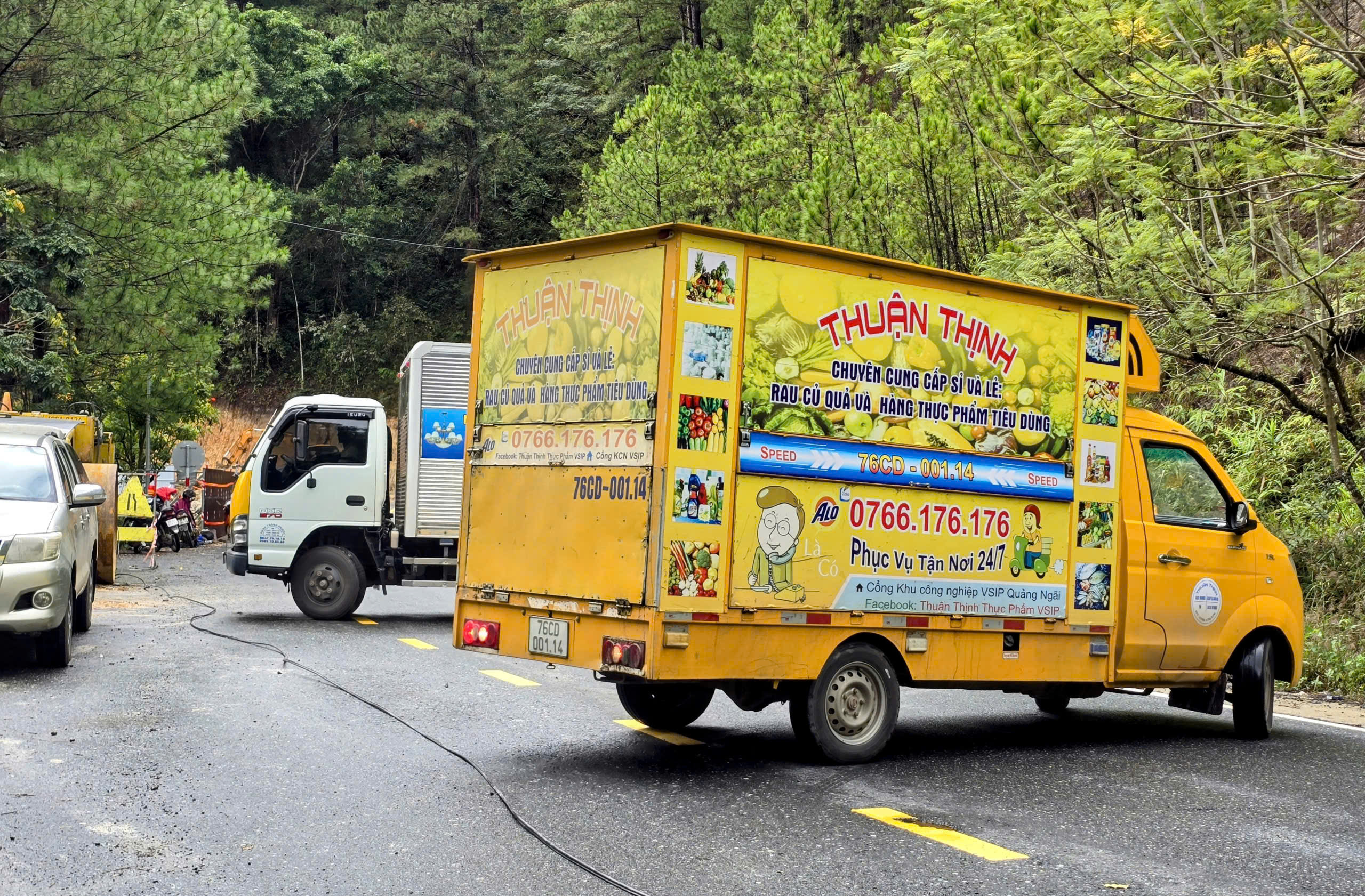 Đèo Mimosa vừa thông lại sạt lở, người dân nên đi đèo Prenn hoặc Saco Tuyền Lâm - Ảnh 9.