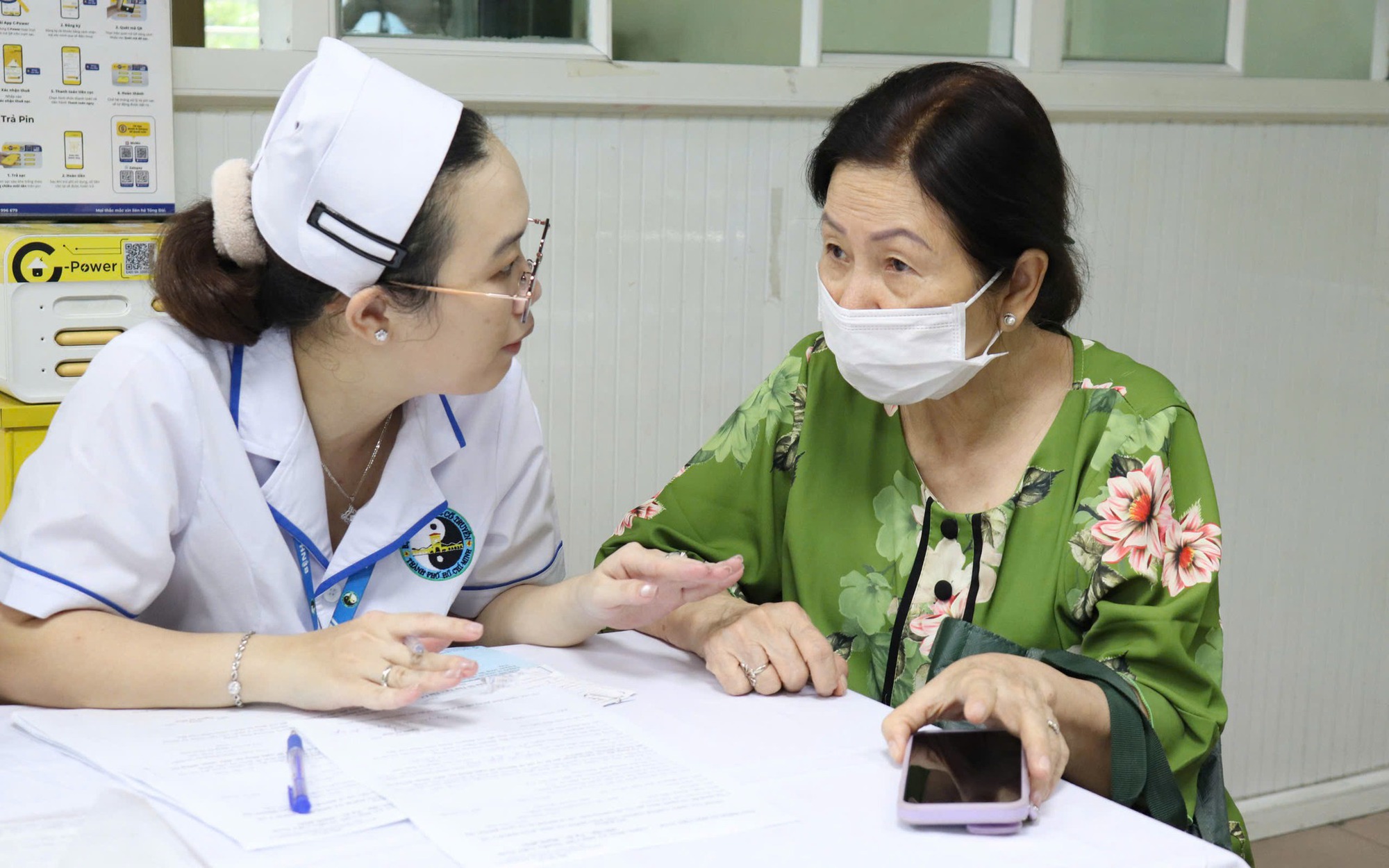 TPHCM: Phân bổ thẻ BHYT mới nhất cho các cơ sở khám chữa bệnh năm 2026 - Ảnh 2.