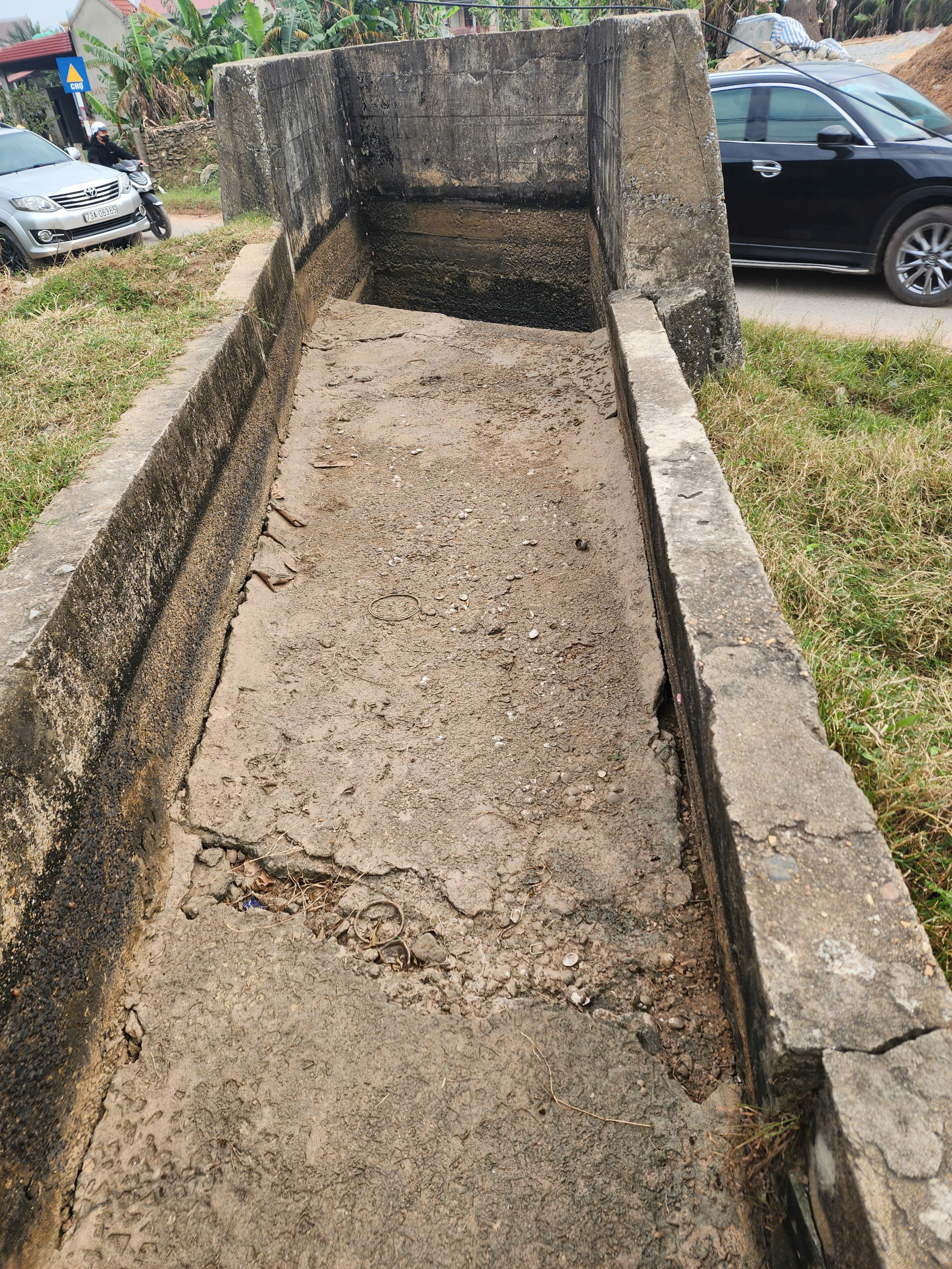 Tuyến kênh gần 30 năm tuổi xuống cấp, dân vùng quê ở Quảng Trị "kêu cứu" - Ảnh 6.