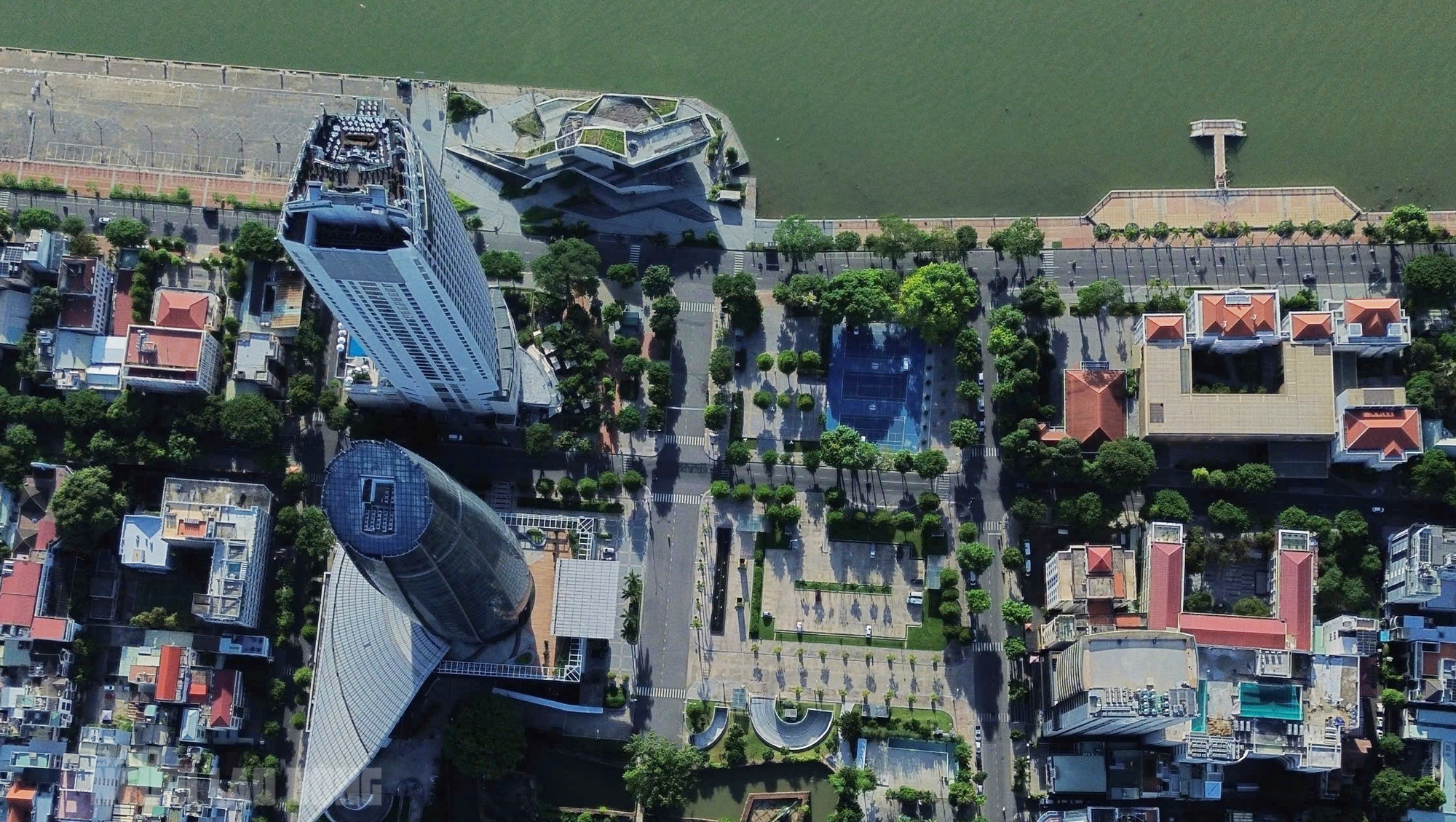 Đà Nẵng tìm phương án giải quyết bến du thuyền bên sông Hàn - Ảnh 1.