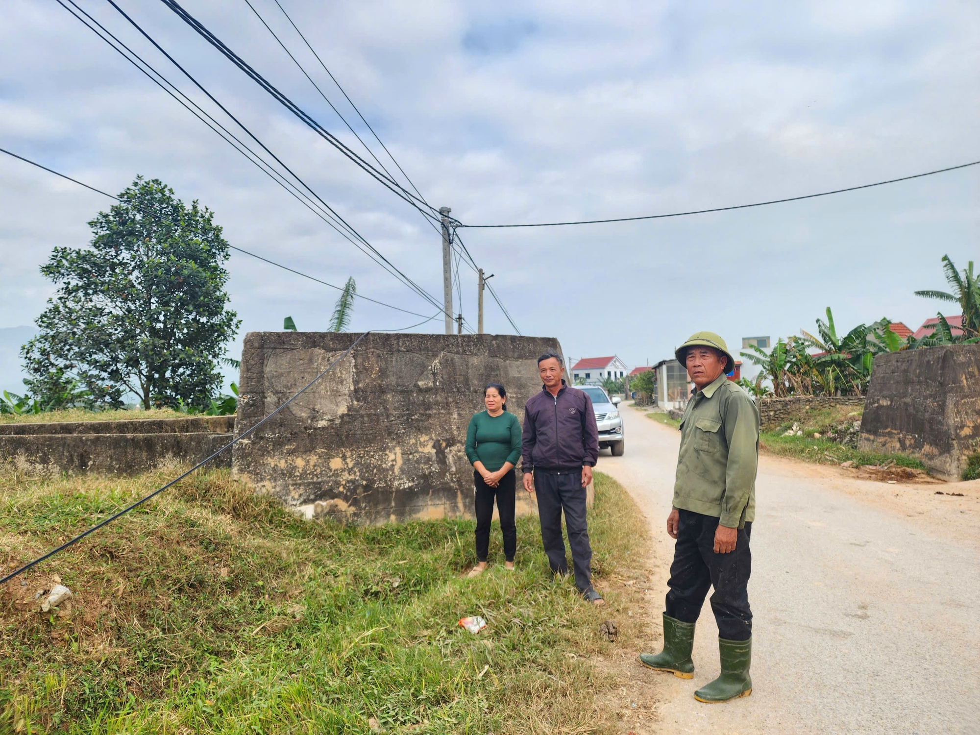 Tuyến kênh gần 30 năm tuổi xuống cấp, dân vùng quê ở Quảng Trị "kêu cứu" - Ảnh 7.
