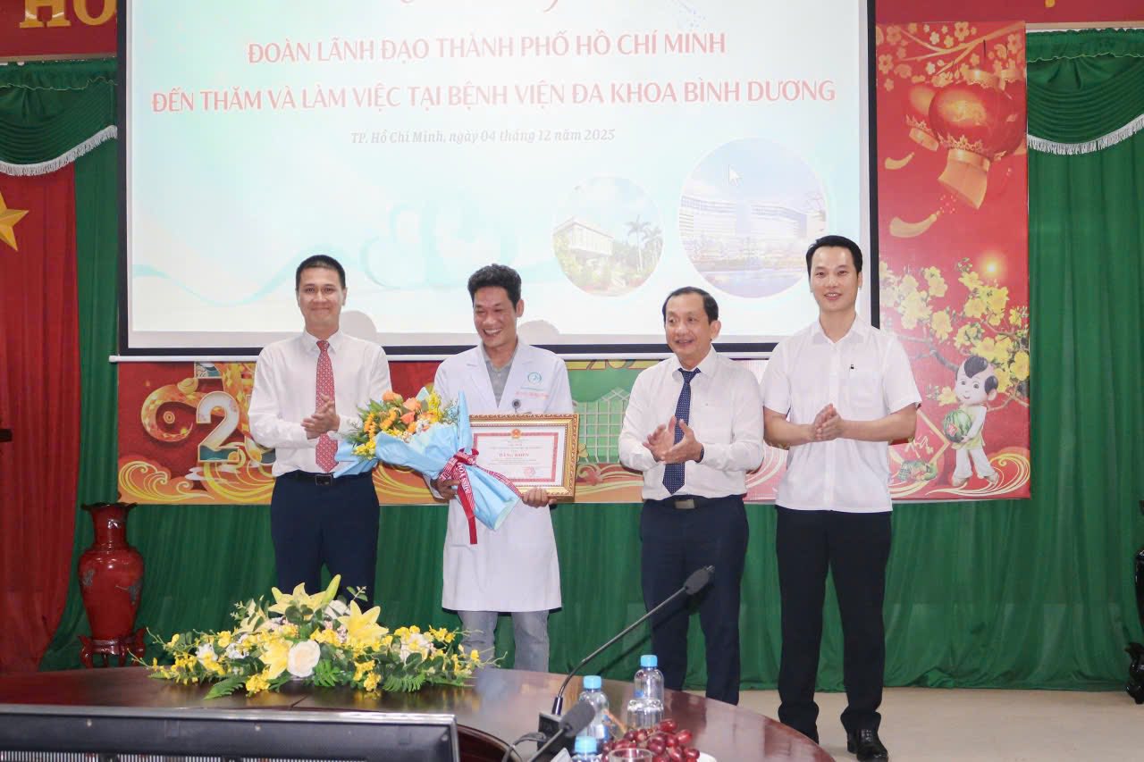 Thông tin nổi bật tại TPHCM ngày 5-12: Điều tra vụ cháy ở phường Cầu Ông Lãnh, Nhật Kim Anh kêu cứu - Ảnh 2.