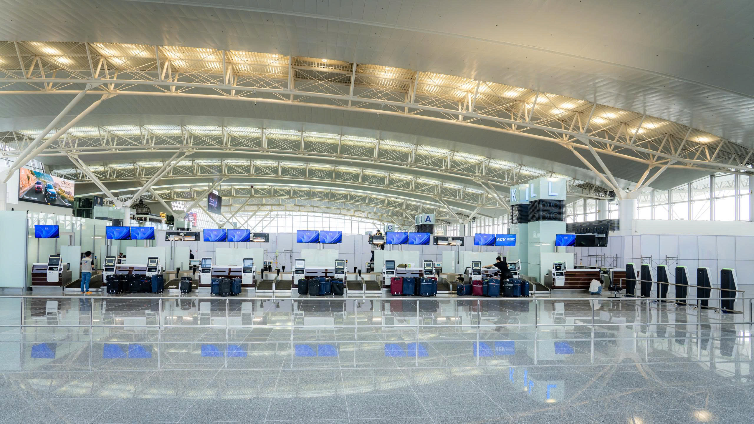 Công nghệ sân bay thông minh tại Nội Bài: Khám phá máy soi chiếu 3D hiện đại - Ảnh 4.