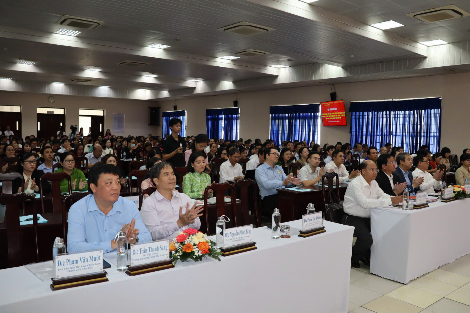 Xây dựng bản lĩnh cho thế hệ trẻ qua giáo dục lý luận chính trị tại Cần Thơ - Ảnh 5.