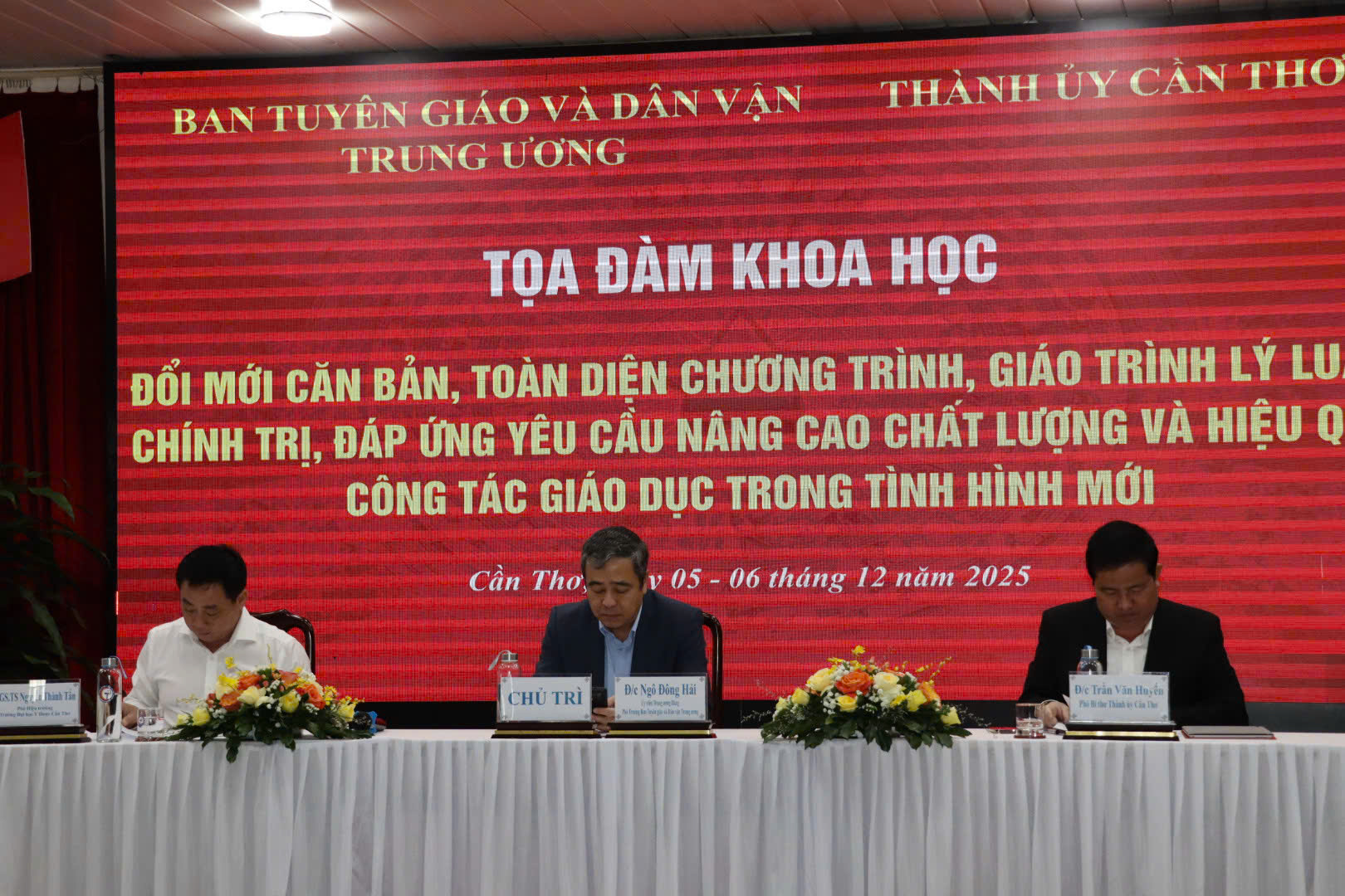 Xây dựng bản lĩnh cho thế hệ trẻ qua giáo dục lý luận chính trị tại Cần Thơ - Ảnh 2.