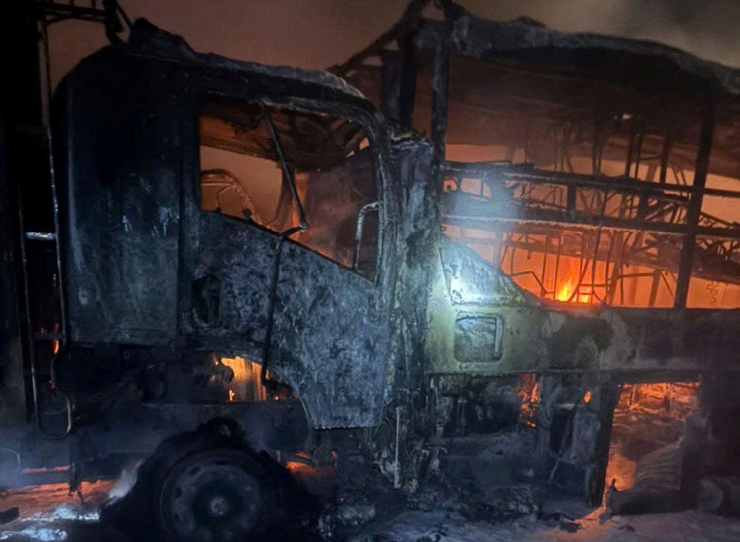 - Ảnh 3. - Ảnh 3.