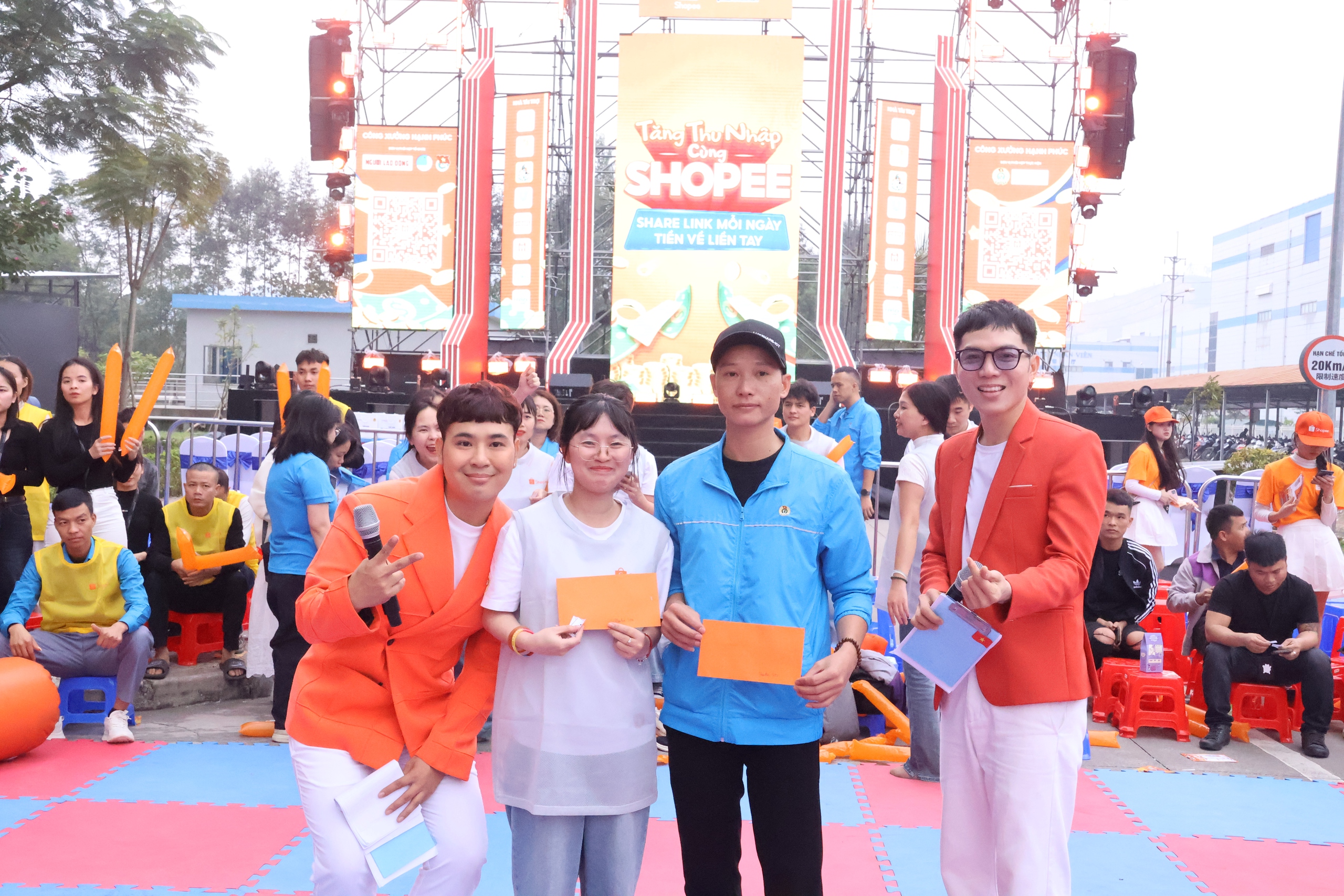 Người lao động "cháy hết mình" tại chương trình "Công xưởng hạnh phúc" - Ảnh 8.