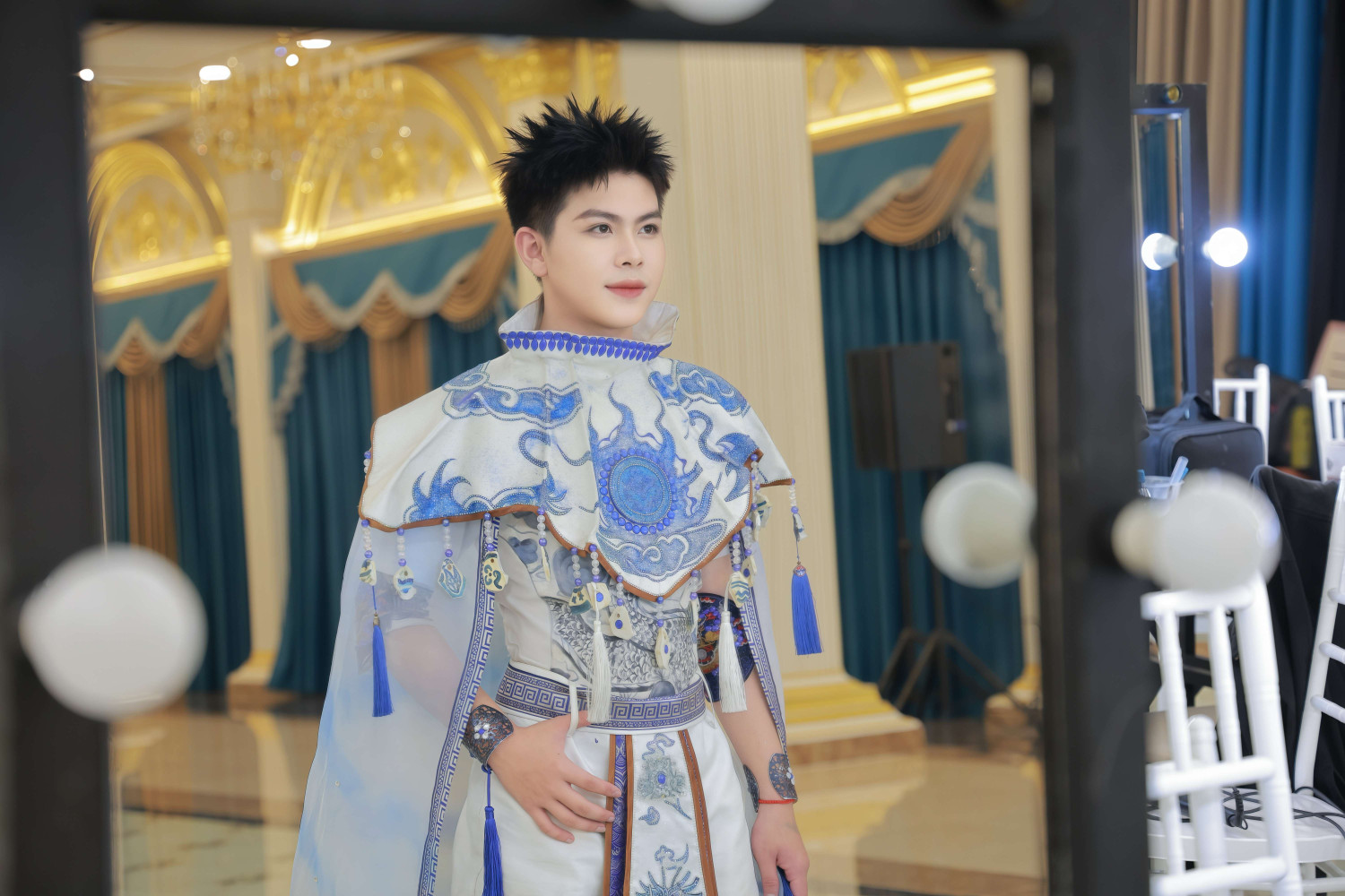 Diễn viên Nguyễn Lâm Thái, vừa bị bắt vì trộm túi xách của hoa hậu Mexico, là ai? - Ảnh 2.