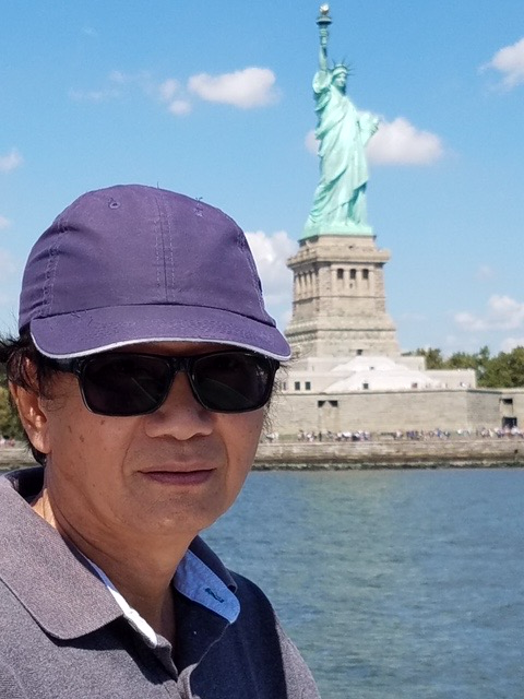 Tống Văn Thụy gửi cảm xúc và suy tư thời cuộc vào trang sách - Ảnh 1.