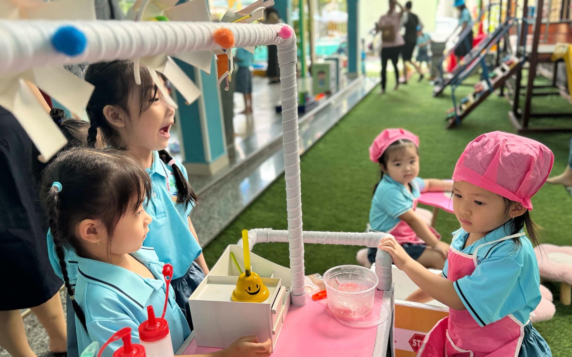 Sở GD-ĐT TPHCM: Đảm bảo an to&agrave;n tuyệt đối cho trẻ, kh&ocirc;ng c&oacute; vi phạm "nhẹ", tai nạn "nhỏ" - Ảnh 2.