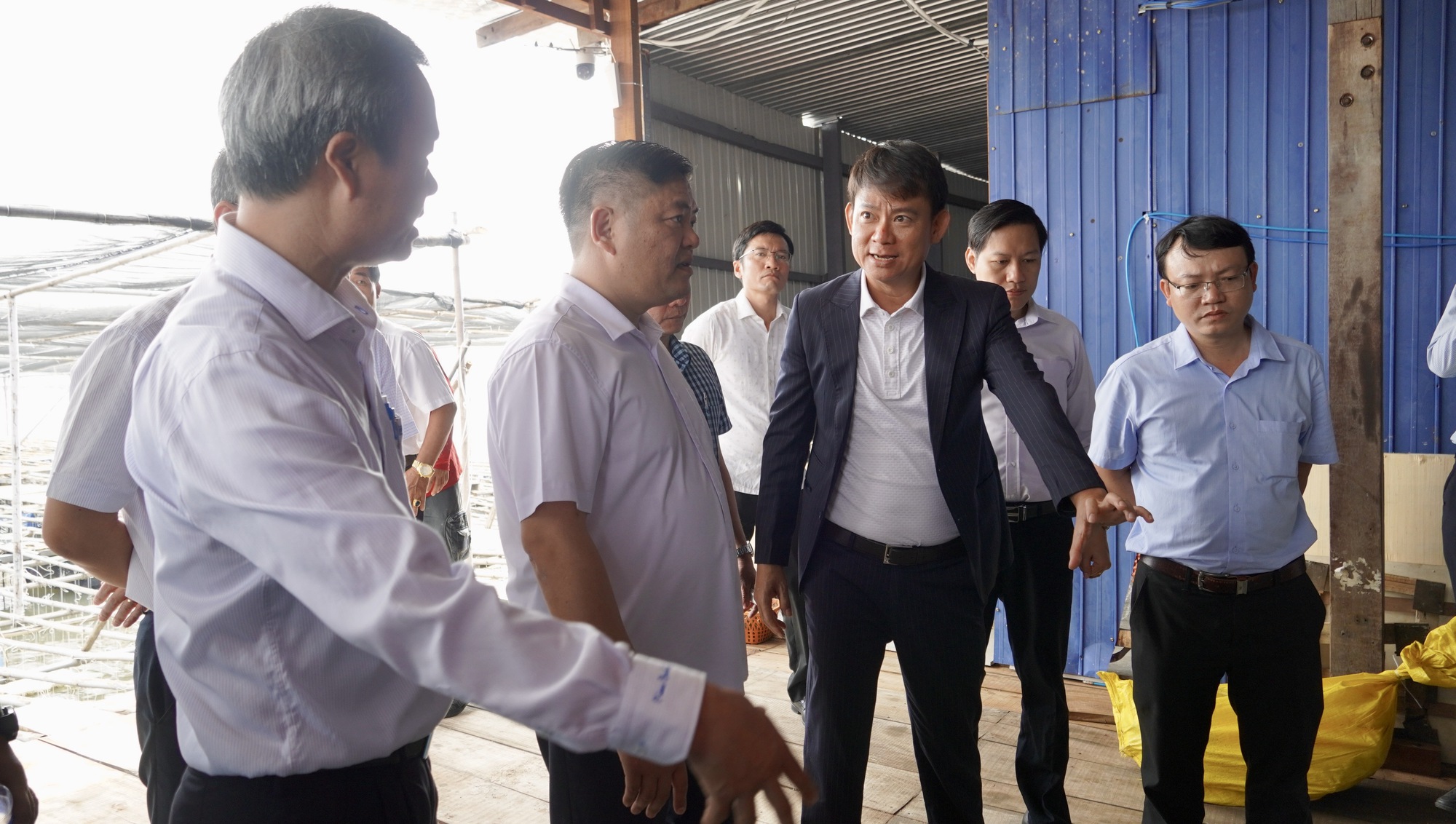 TP HCM: Hỗ trợ hơn 600 triệu đồng máy móc, thiết bị cho 2 hợp tác xã - Ảnh 1.