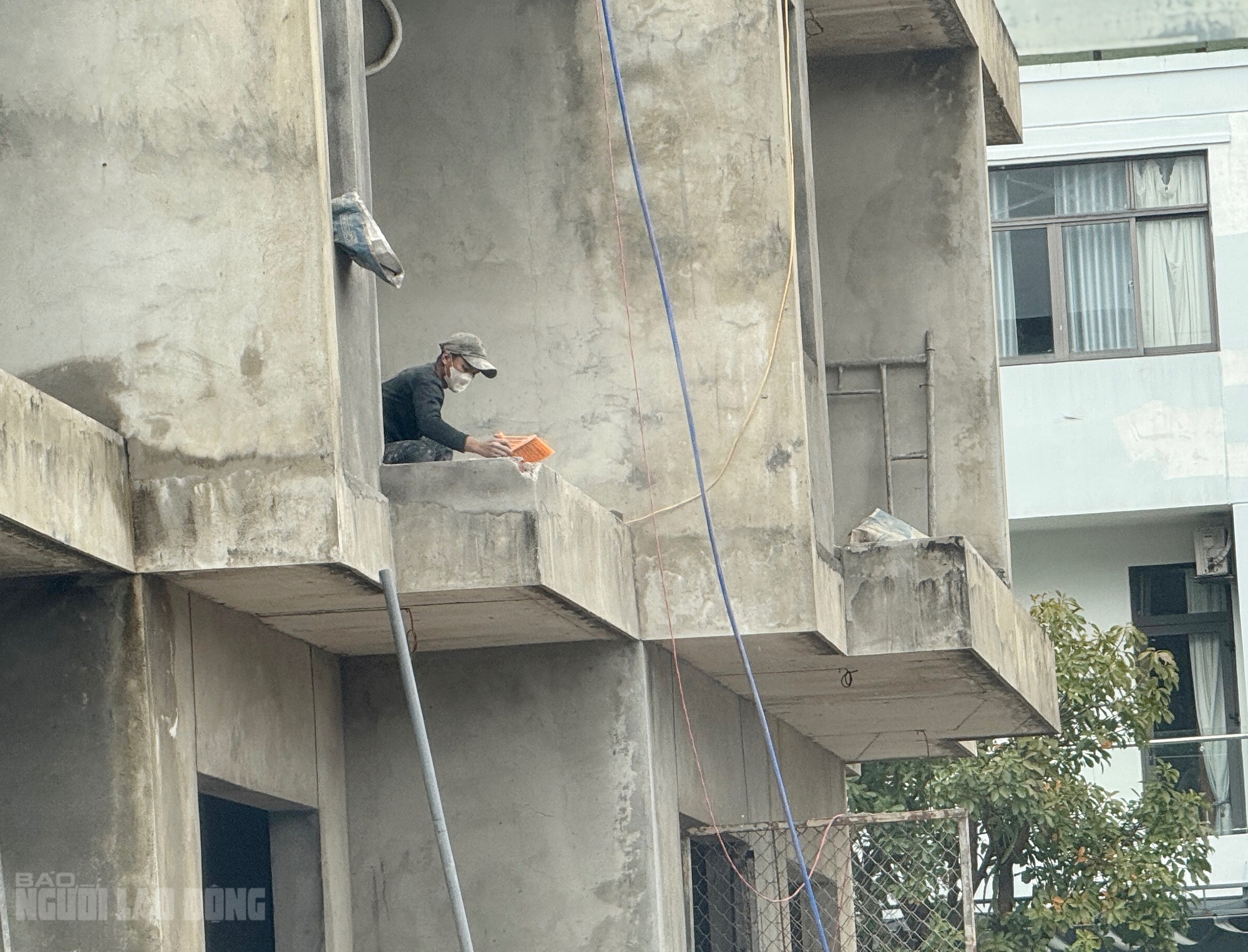 Khu đô thị quốc tế Đa Phước thi công trở lại sau nhiều năm ngừng trệ - Ảnh 2.