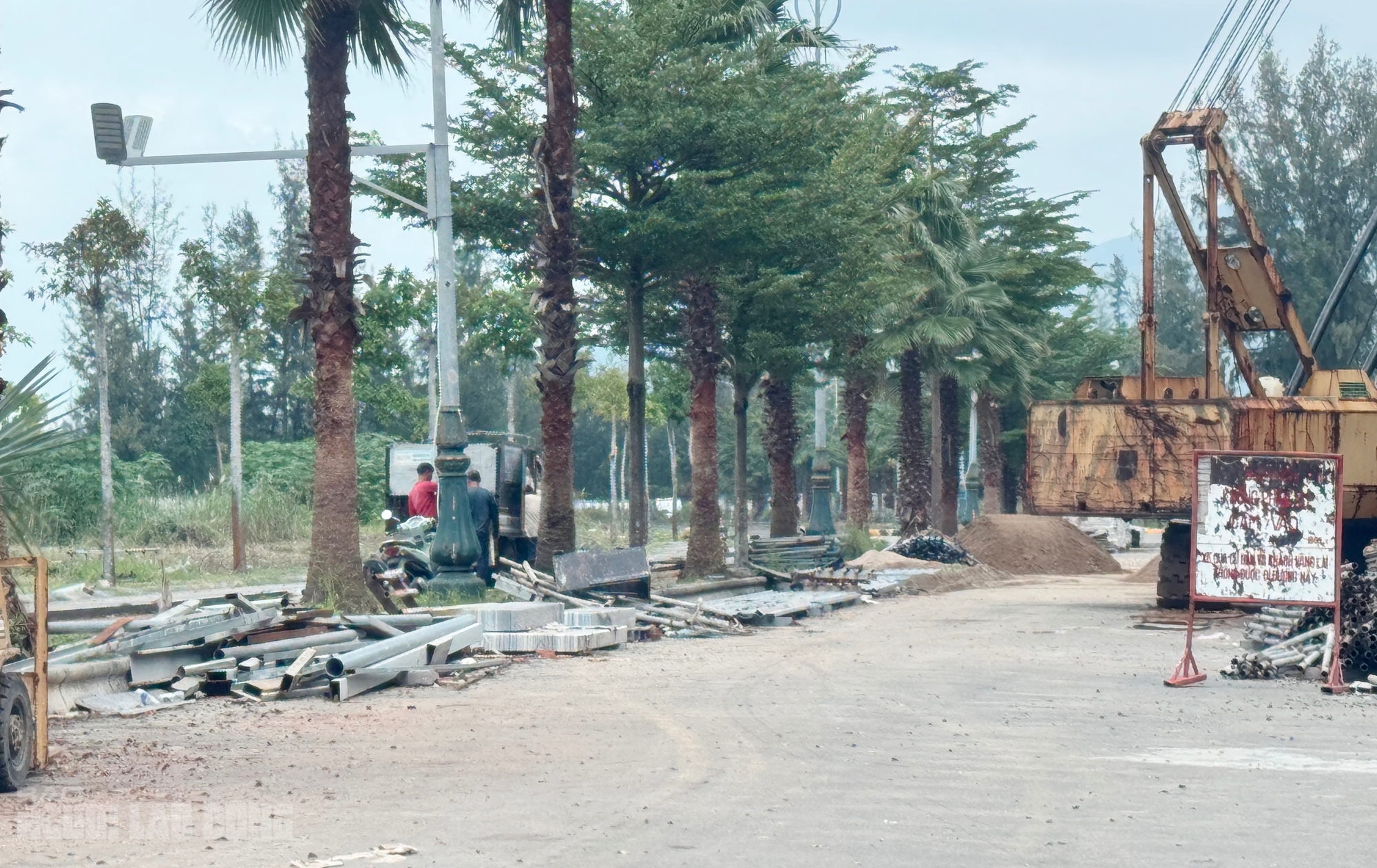 Khu đô thị quốc tế Đa Phước thi công trở lại sau nhiều năm ngừng trệ - Ảnh 4.