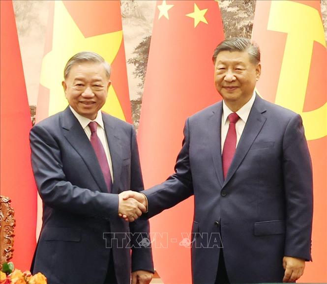Lãnh đạo các chính Đảng chúc mừng nhân dịp kỷ niệm 95 năm Ngày thành lập Đảng ta- Ảnh 1. Lãnh đạo các chính Đảng chúc mừng nhân dịp kỷ niệm 95 năm Ngày thành lập Đảng ta- Ảnh 1.