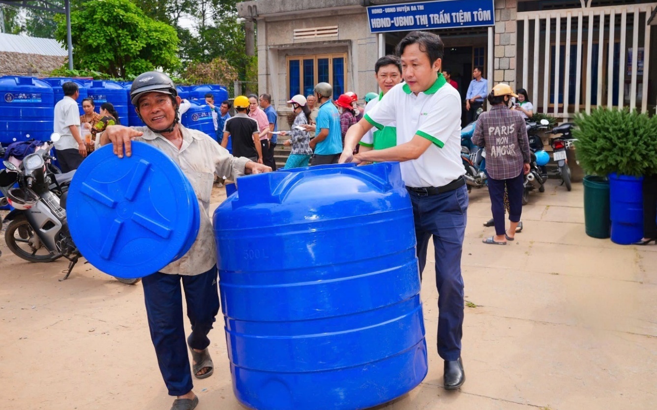 Chuyển dịch sang mô hình phát triển bền vững, FE CREDIT báo lãi 5 quý liên tiếp- Ảnh 4.