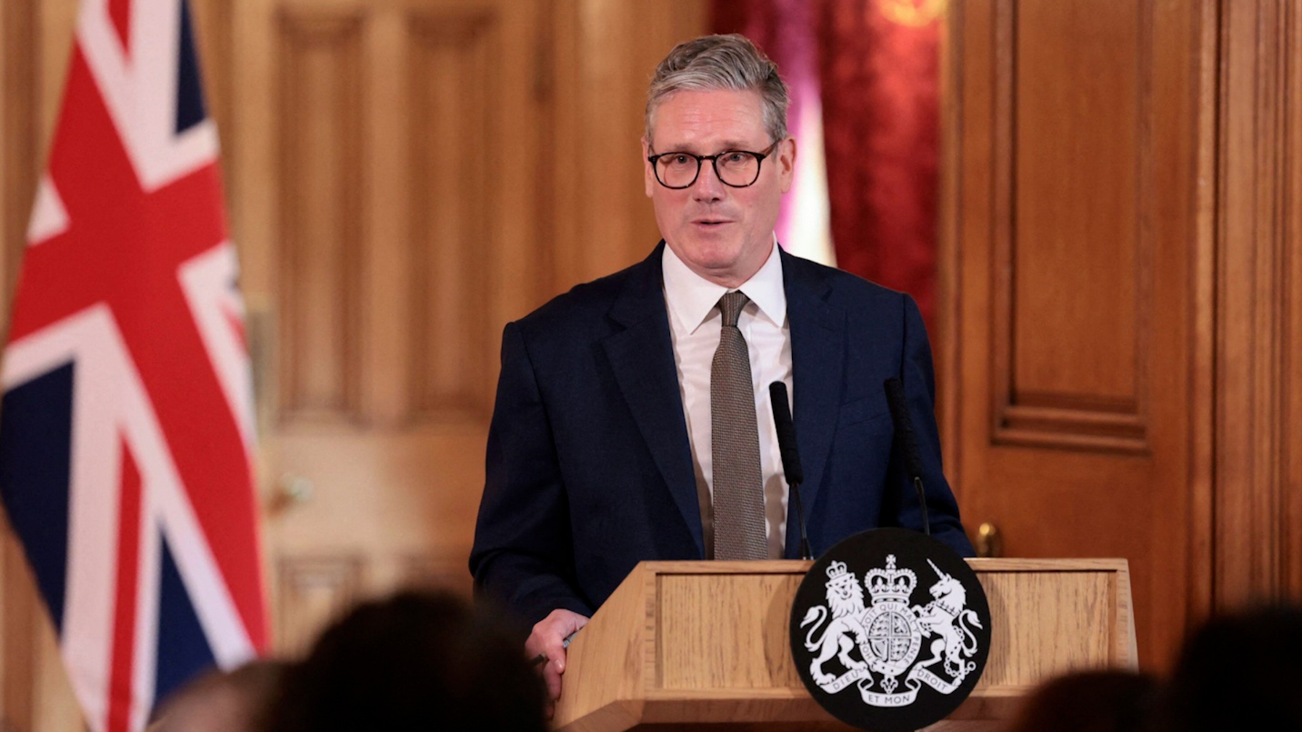 Prime Minister Sir Keir Starmer speaks during a press conference after his first Cabinet meeting at 10 Downing Street Image ID 2XG31GB 060724 CREDIT PA Images,  Alamy Stock Photo