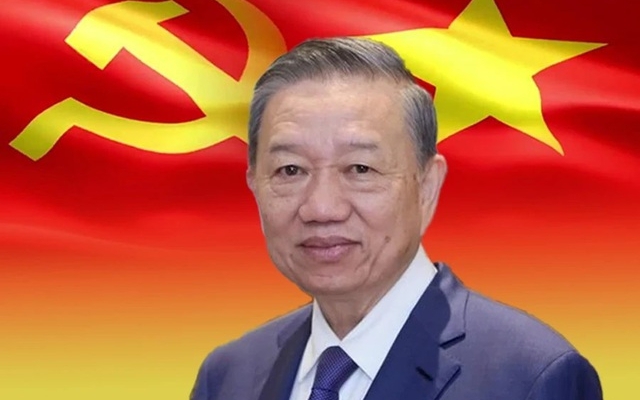 RẠNG RỠ VIỆT NAM