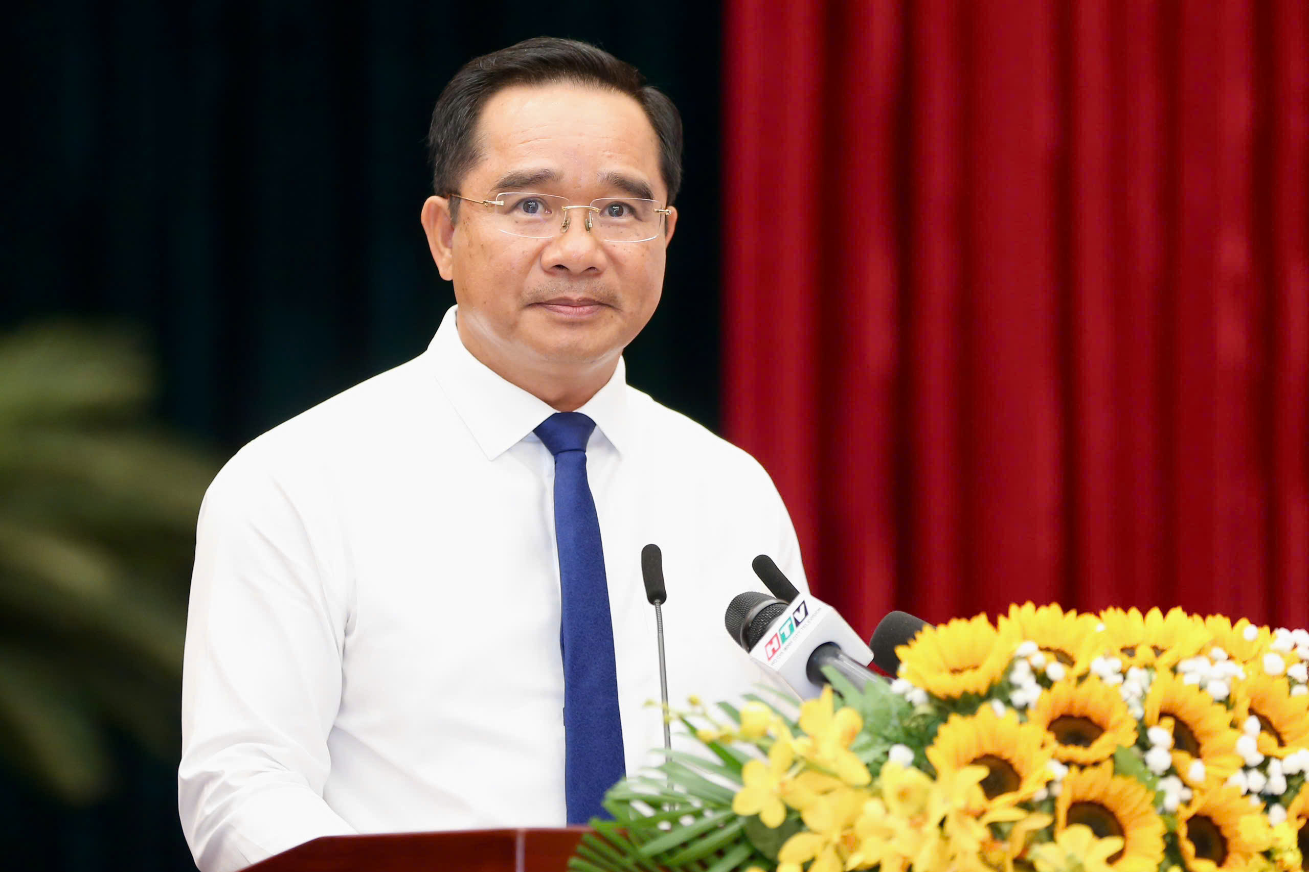 Mới: Phân công công tác Chủ tịch, Phó Chủ tịch UBND TP HCM- Ảnh 1. Mới: Phân công công tác Chủ tịch, Phó Chủ tịch UBND TP HCM- Ảnh 1.