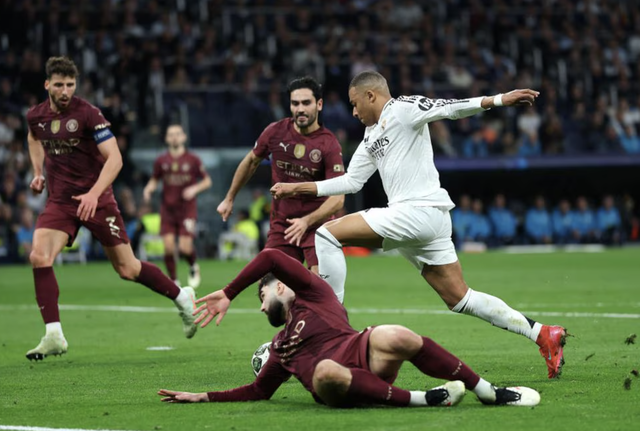 Mbappe vượt xa Ronaldo, Casemiro tin sẽ sánh ngang Messi và đồng đội cũ- Ảnh 1.