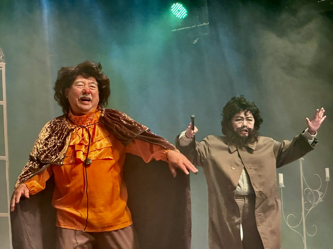 Escenario Hoang Thai Thanh: 15 años de  Sân khấu Hoàng Thái Thanh: 15 năm