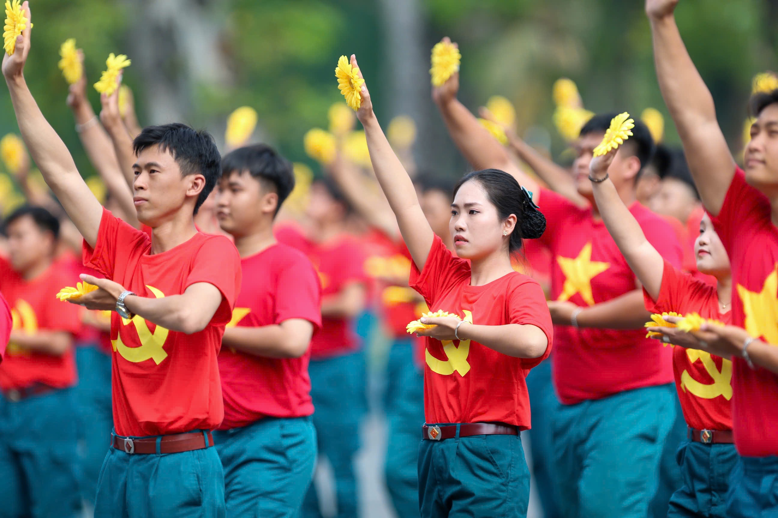 Hình ảnh hào hùng của Lực lượng vũ trang TP HCM trong lễ ra quân huấn luyện- Ảnh 17.