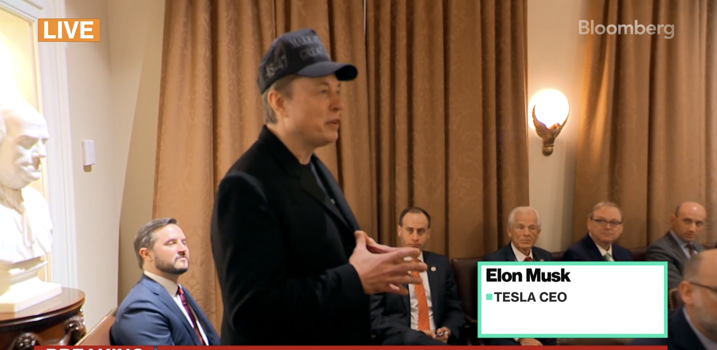 Tổng thống Donald Trump đặc cách tỉ phú Elon Musk, chính phủ Mỹ tiếp tục sa thải "khủng"- Ảnh 1.