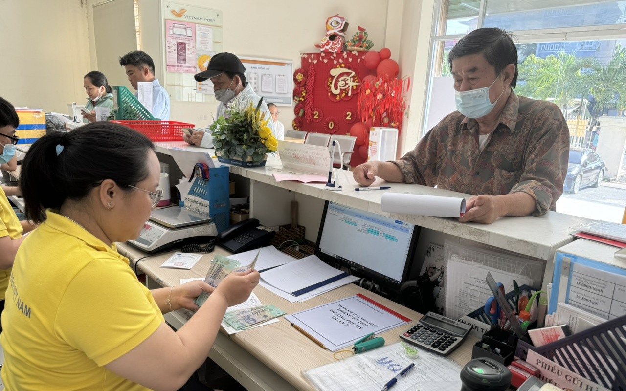 Năm 2025, Việt Nam có hơn 16 triệu người cao tuổi, trung bình mỗi người mang 3-4 bệnh mạn tính - Ảnh 2.
