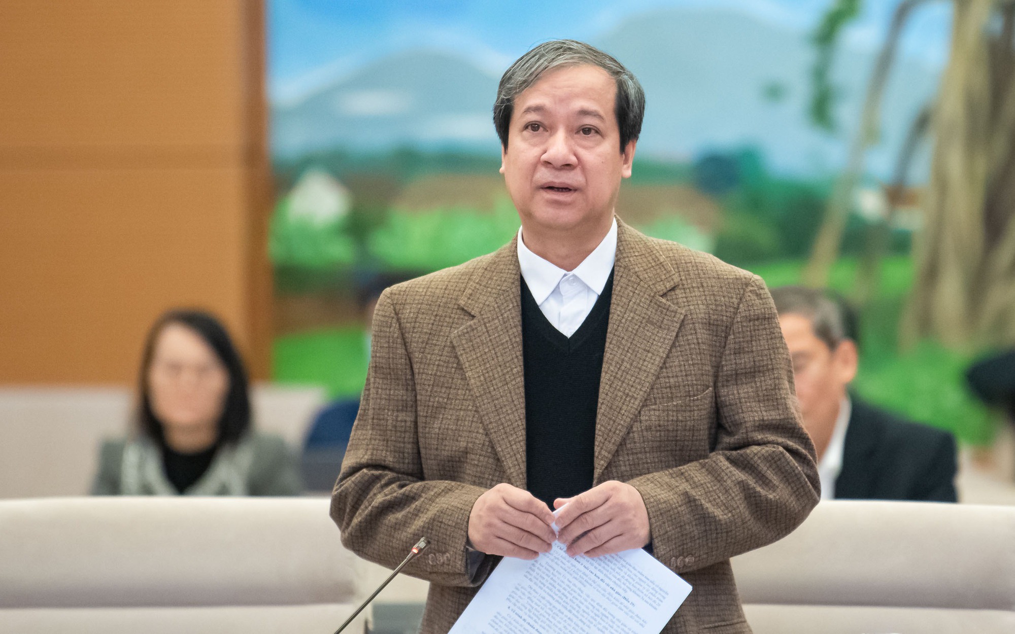 Điều động giáo viên sang trường khác nhưng "quên" trao đổi, bàn bạc - Ảnh 2.