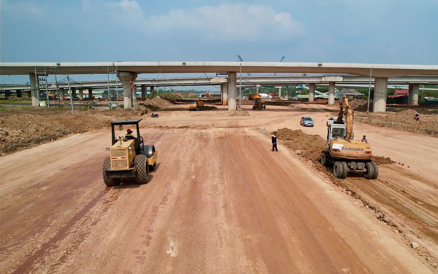 Cao tốc biên hòa - Vũng Tàu chậm tiến độ , Đồng Nai chỉ đạo khẩn thúc đẩy hoàn thành - Ảnh 2.