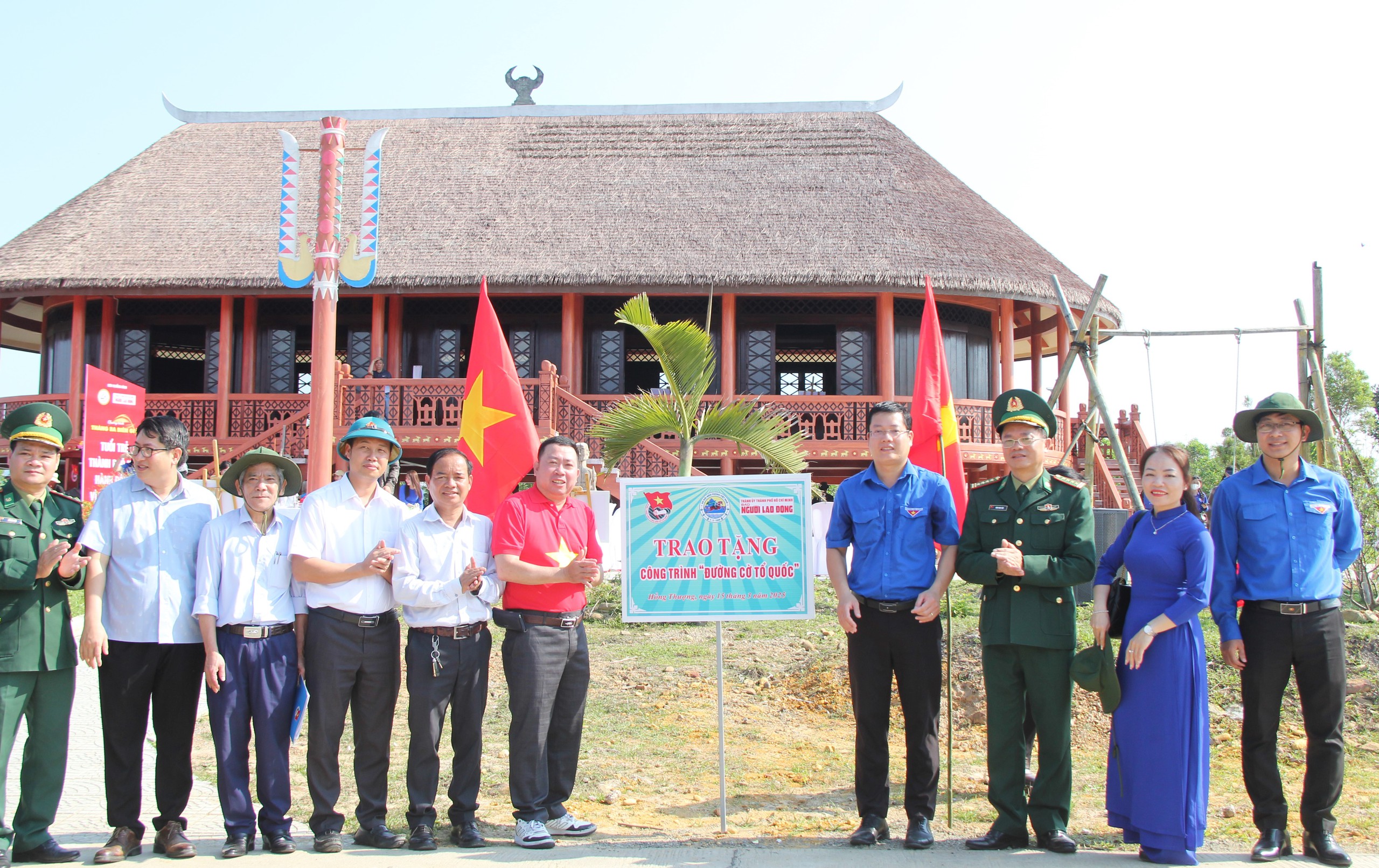 Rộn ràng chương trình “Tháng ba biên giới” tại huyện vùng cao TP Huế- Ảnh 12.