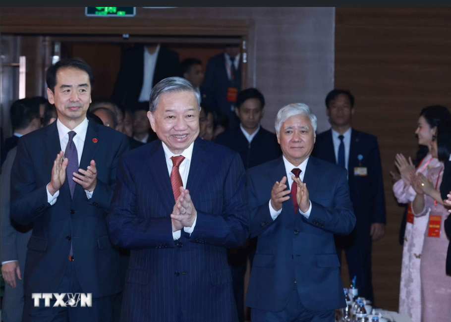 Tổng Bí thư Tô Lâm dự Gặp gỡ lưu học sinh, sinh viên Việt Nam - Trung Quốc- Ảnh 1. Tổng Bí thư Tô Lâm dự Gặp gỡ lưu học sinh, sinh viên Việt Nam - Trung Quốc- Ảnh 1.