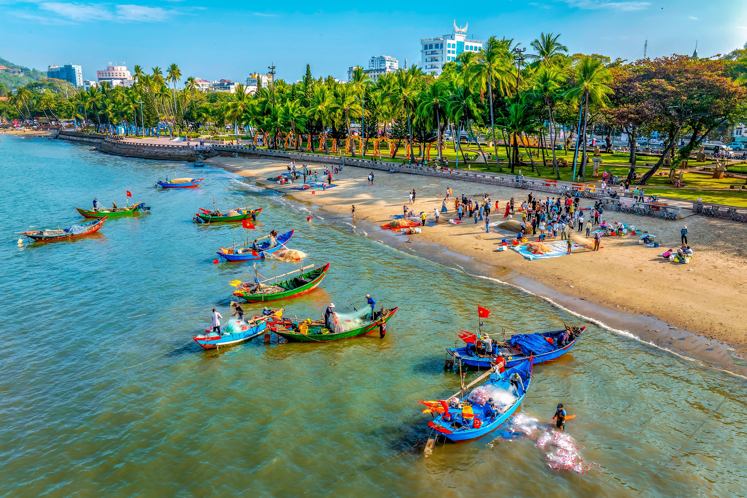 Mùa lưới cá mai cá trích đầu xuân ở TP Vũng Tàu. Ảnh: NGUYỄN VĂN KHỞI