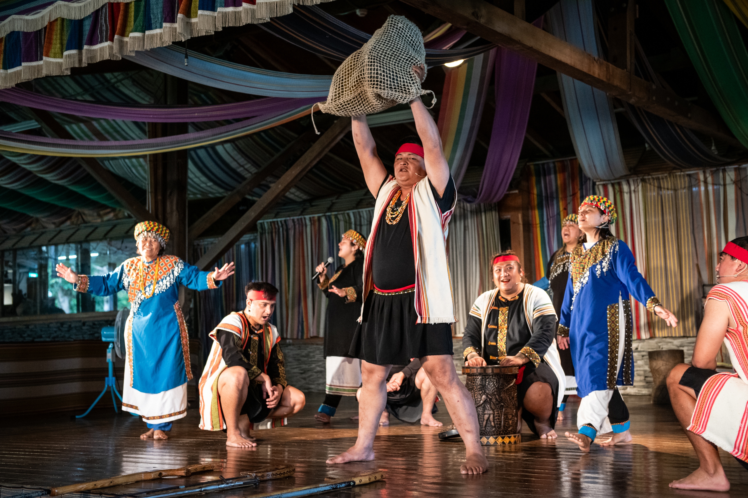 «ប្លែក» ភូមិកម្សាន្តជនជាតិដើមភាគតិចបូណង - រូបថត ១៤. “Độc”, lạ làng dân tộc giải trí Bố Nông- Ảnh 14.