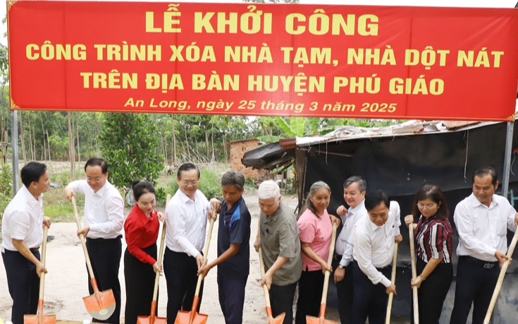 TP HCM: Xây mới, sửa chữa hơn 1.600 căn nhà cho người nghèo- Ảnh 2.