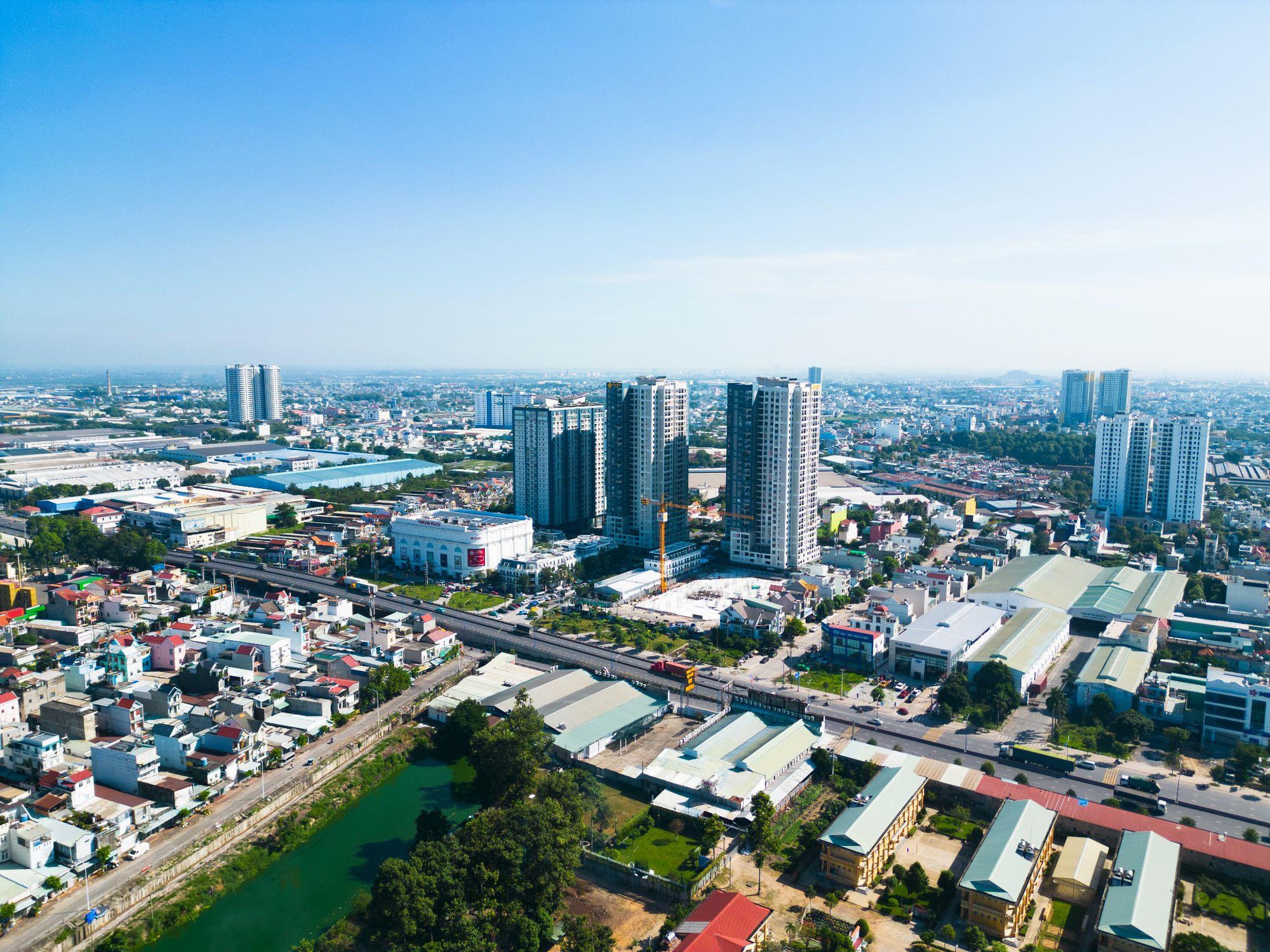 5 động lực tăng trưởng của thị trường căn hộ Bình Dương trong năm 2025- Ảnh 1. 5 động lực tăng trưởng của thị trường căn hộ Bình Dương trong năm 2025- Ảnh 1.