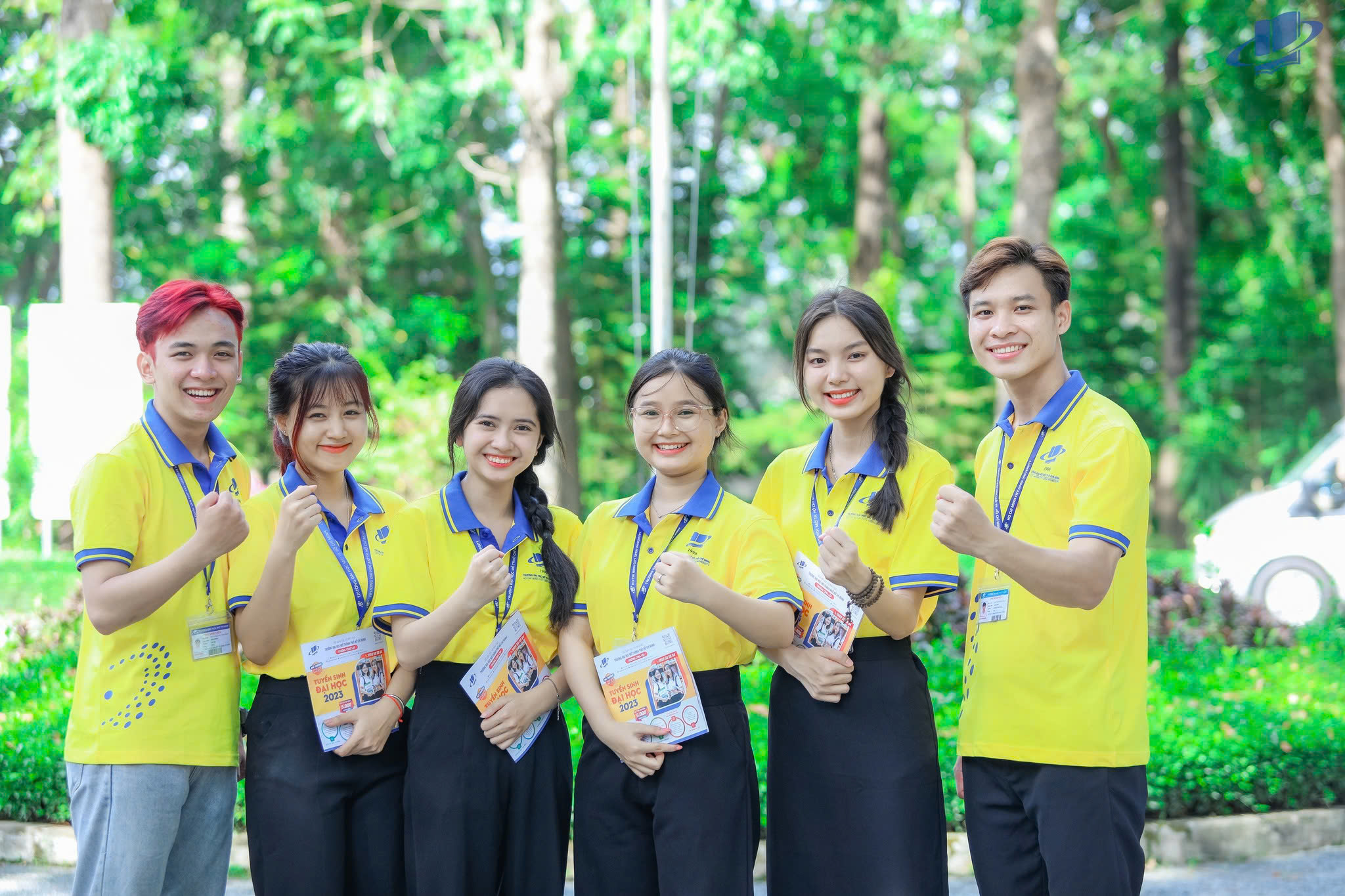 ມະຫາວິທະຍາໄລນະຄອນໂຮ່ຈິມິນ ປະກາດການເຂົ້າຮຽນໃນມະຫາວິທະຍາໄລປະຈຳປີ 2025 - ຮູບ 1. Trường ĐH Mở TP HCM công bố tuyển sinh đại học chính quy năm 2025- Ảnh 1.