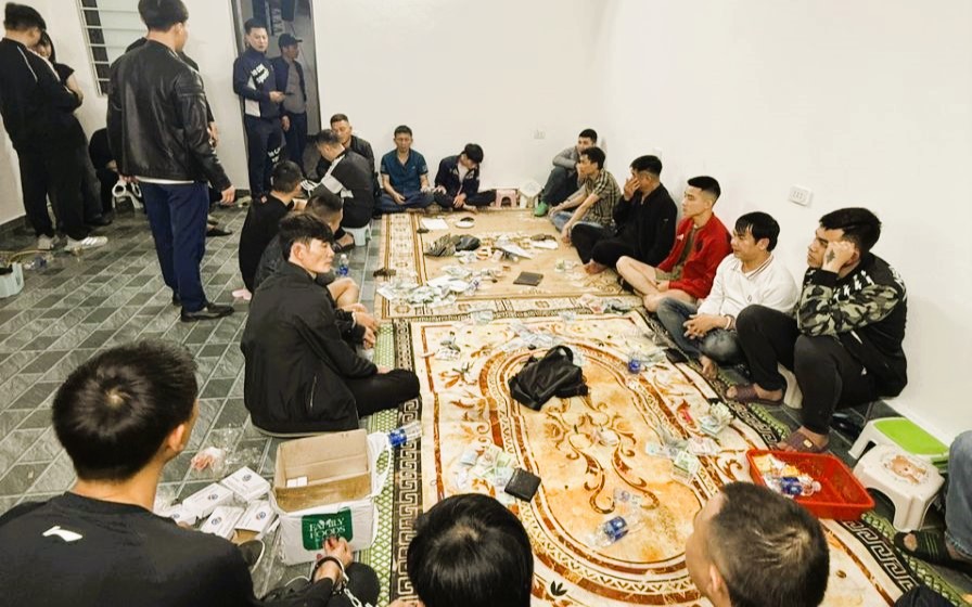 Sới bạc bí mật trên đồi quế, muốn vào chơi phải có người quen bảo lãnh- Ảnh 2.