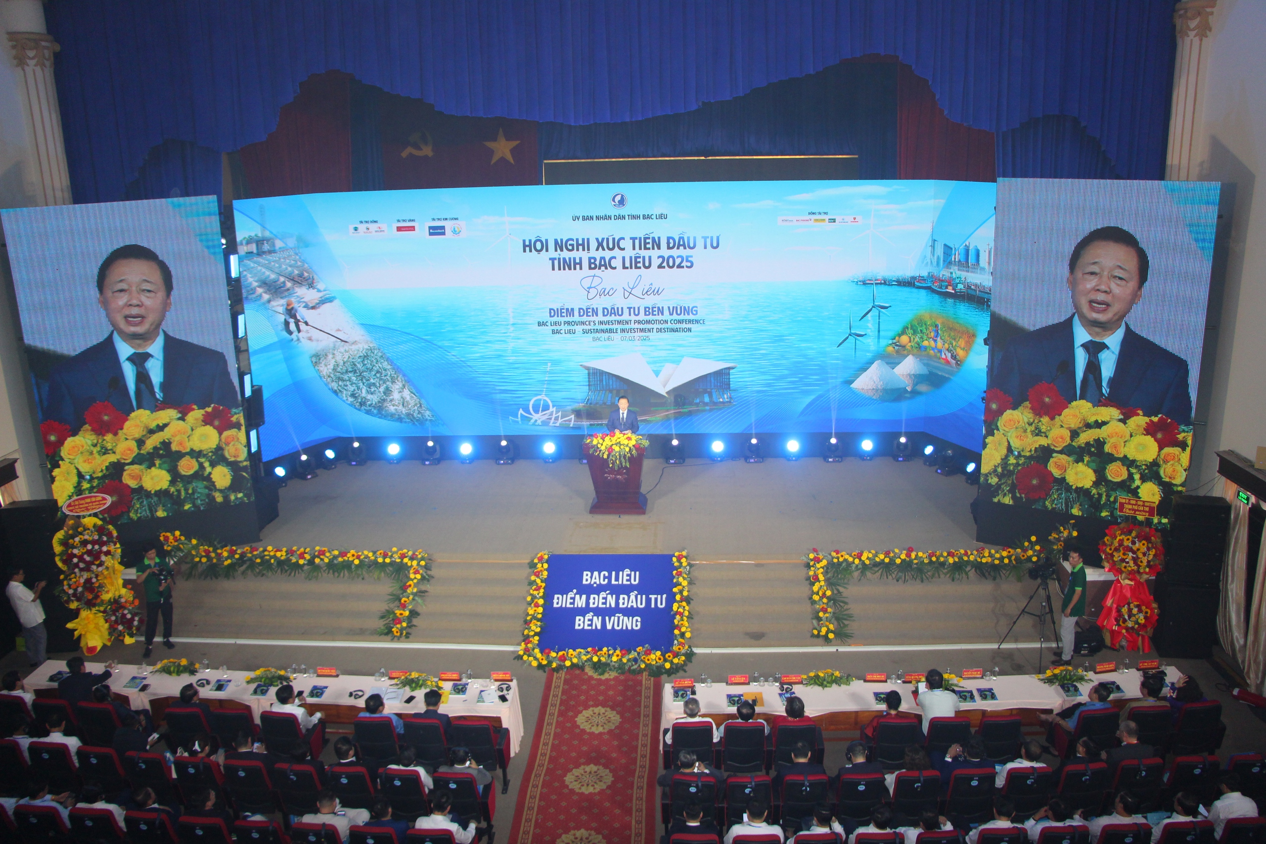 برای تبدیل باک لیو به نقطهای روشن در نقشه سرمایهگذاری ویتنام - عکس ۱. Để Bạc Liêu trở thành điểm sáng trên bản đồ đầu tư của Việt Nam- Ảnh 1.