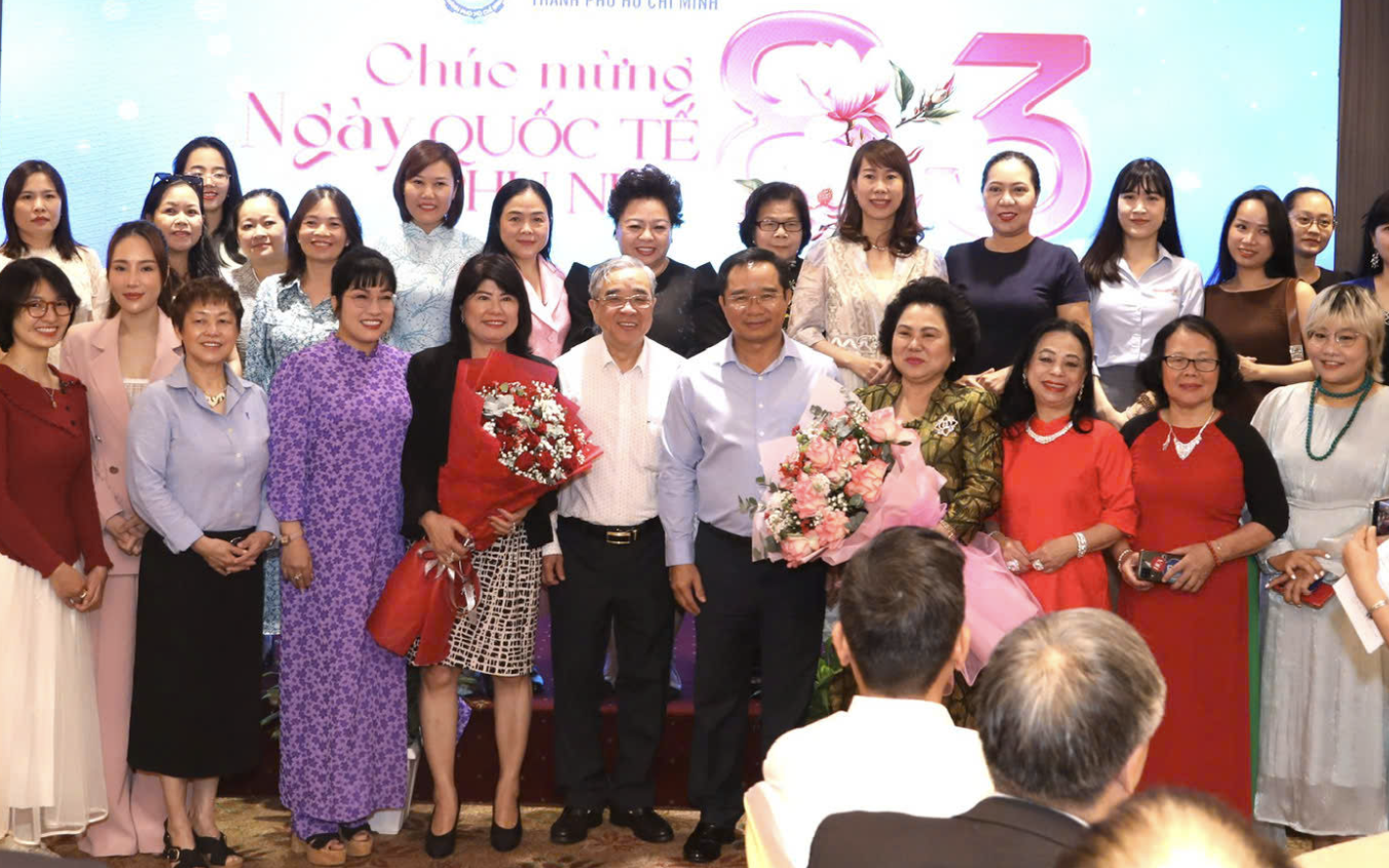 X&atilde; cửa ng&otilde; TPHCM c&agrave; ph&ecirc; c&ugrave;ng doanh nghiệp, mở hướng h&uacute;t đầu tư - Ảnh 9.
