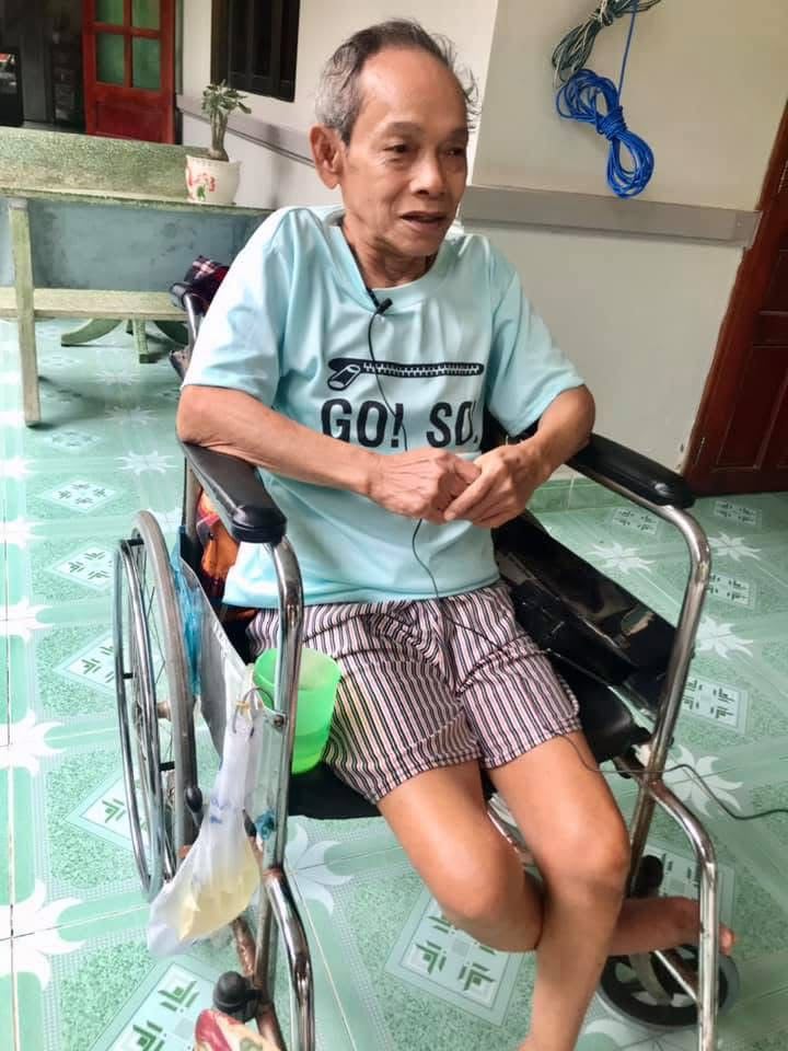 코미디언 부꽝, 응급 치료를 위해 입원 - 사진 4. Nghệ sĩ hài Vũ Quang nhập viện cấp cứu- Ảnh 4.