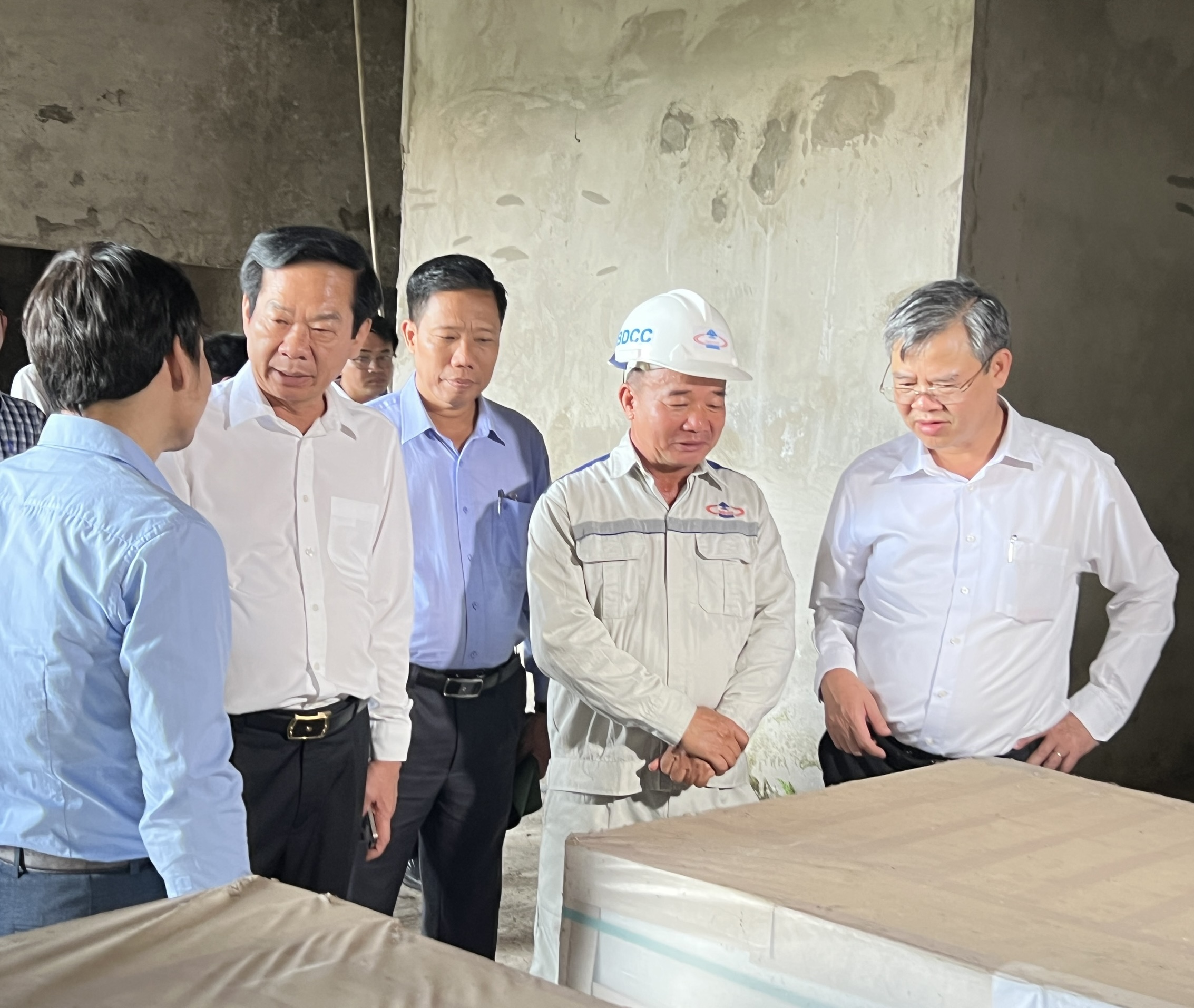 Cần Thơ đưa ra 2 phương án để tái khởi động bệnh viện ngàn tỉ Cần Thơ đưa ra 2 phương án để tái khởi động bệnh viện ngàn tỉ