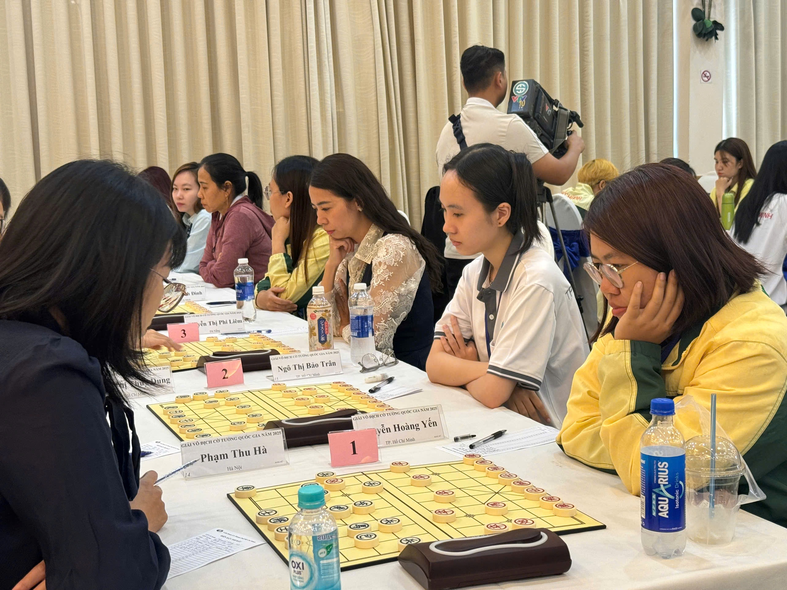 전국 체스 선수권 대회는 최고의 선수들을 한자리에 모읍니다 - 사진 3. Giải Cờ tướng vô địch quốc gia hội tụ cao thủ- Ảnh 3.