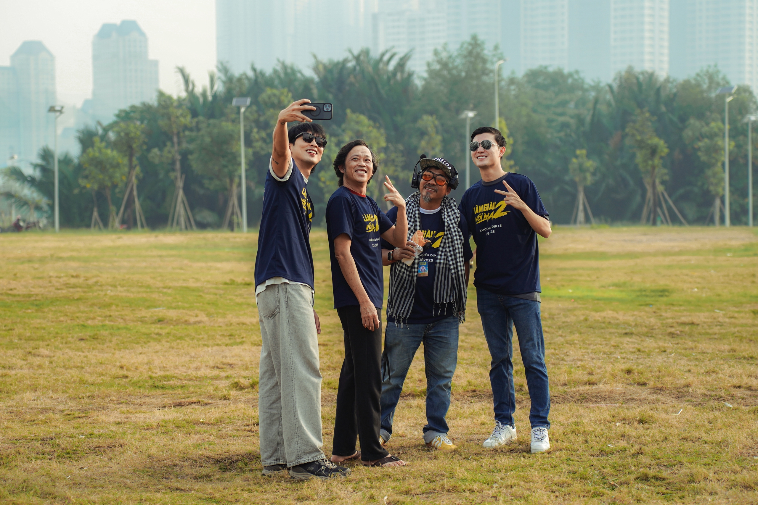 Meritorious Artist Hoai Linh returns in  NSƯT Hoài Linh tái xuất trong