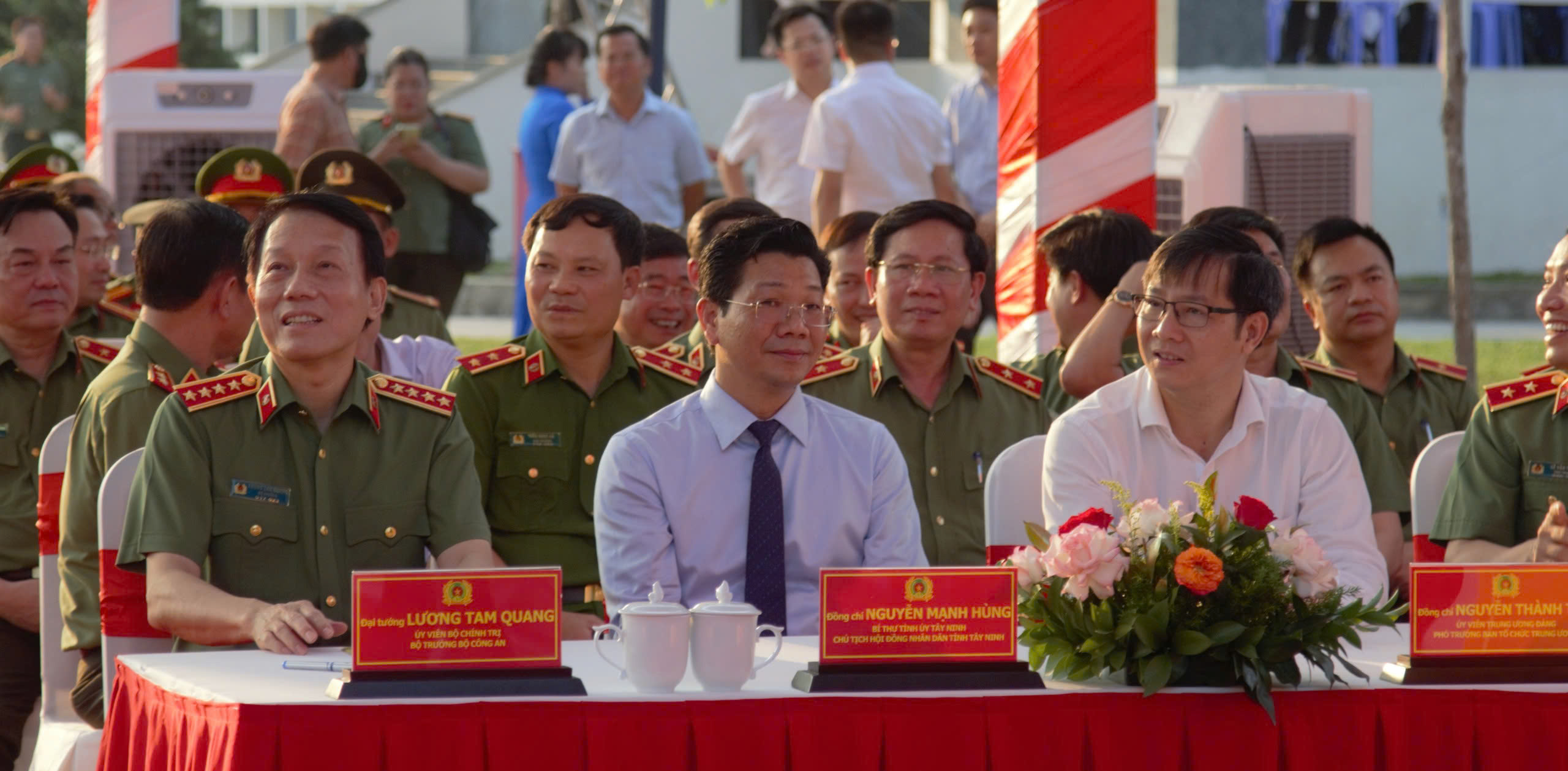 Hình ảnh Bộ trưởng Bộ Công an Lương Tam Quang dự chương trình quan trọng ở Tây Ninh- Ảnh 1. Hình ảnh Bộ trưởng Bộ Công an Lương Tam Quang dự chương trình quan trọng ở Tây Ninh- Ảnh 1.