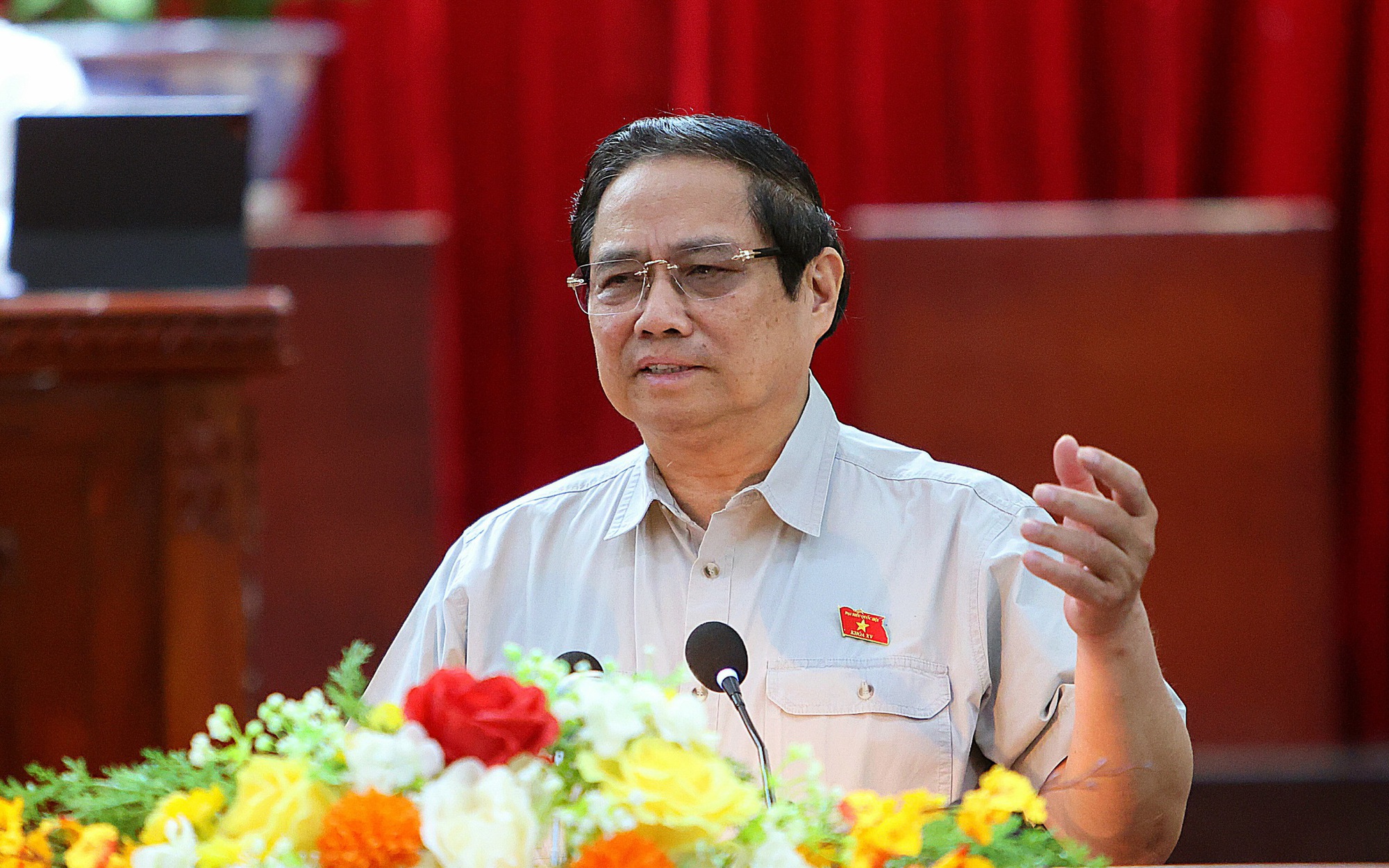 Mua bán vàng "chợ đen" có vi phạm pháp luật không? - Ảnh 2.