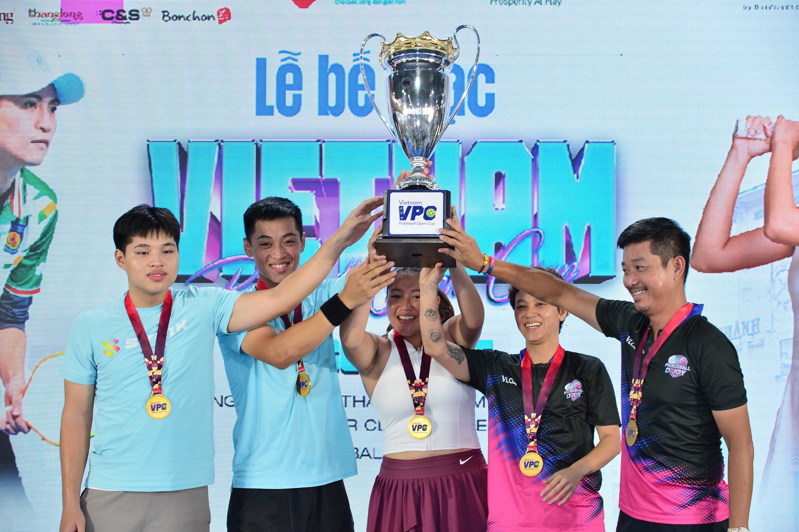 Bùng nổ và sôi động Vietnam Pickleball Open Cup 2025- Ảnh 4. Bùng nổ và sôi động Vietnam Pickleball Open Cup 2025- Ảnh 4.