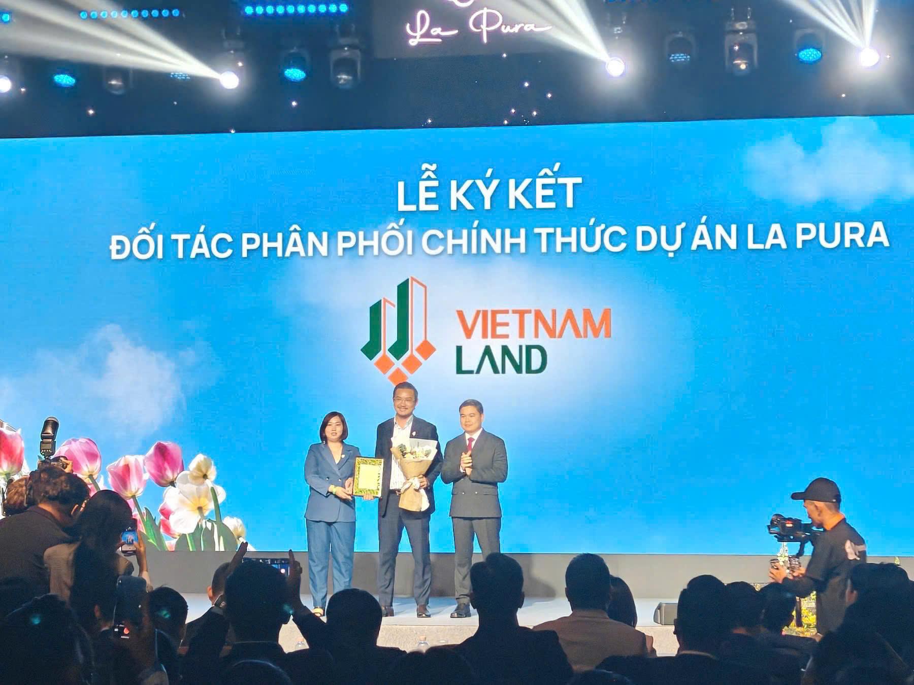 Vietnam Land ký kết hợp tác phân phối chiến lược dự án La Pura - Ảnh 1.