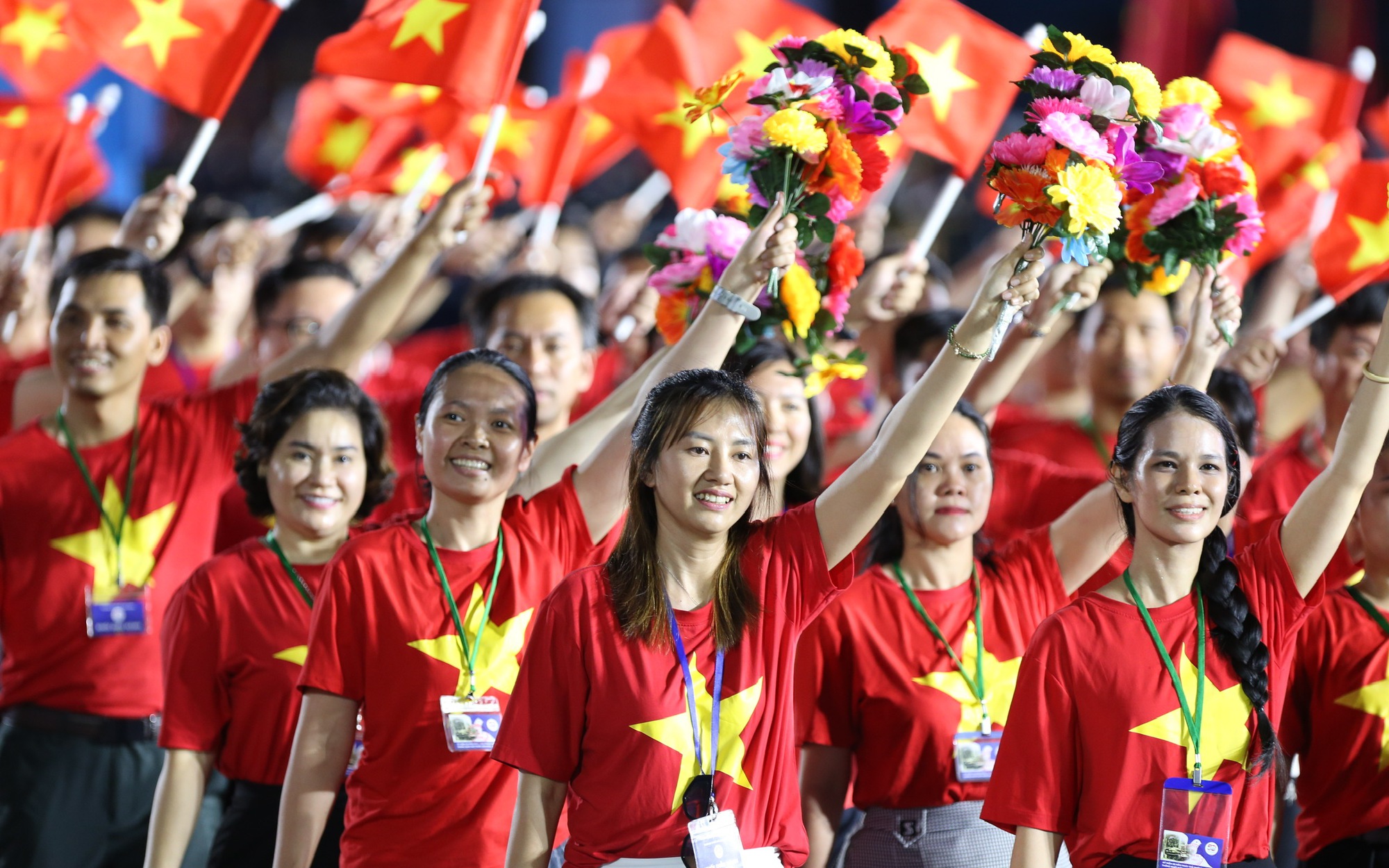 Cô giao liên của con- Ảnh 2.